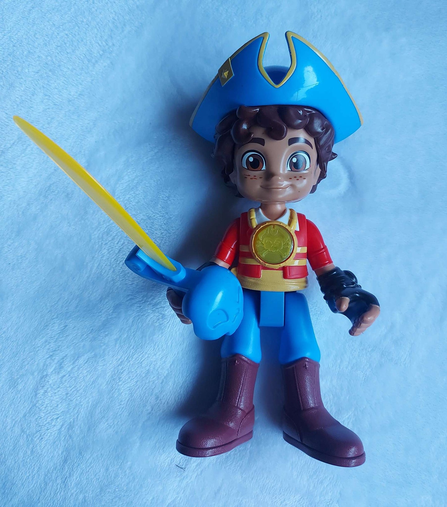 Santiago figurine 8 inches