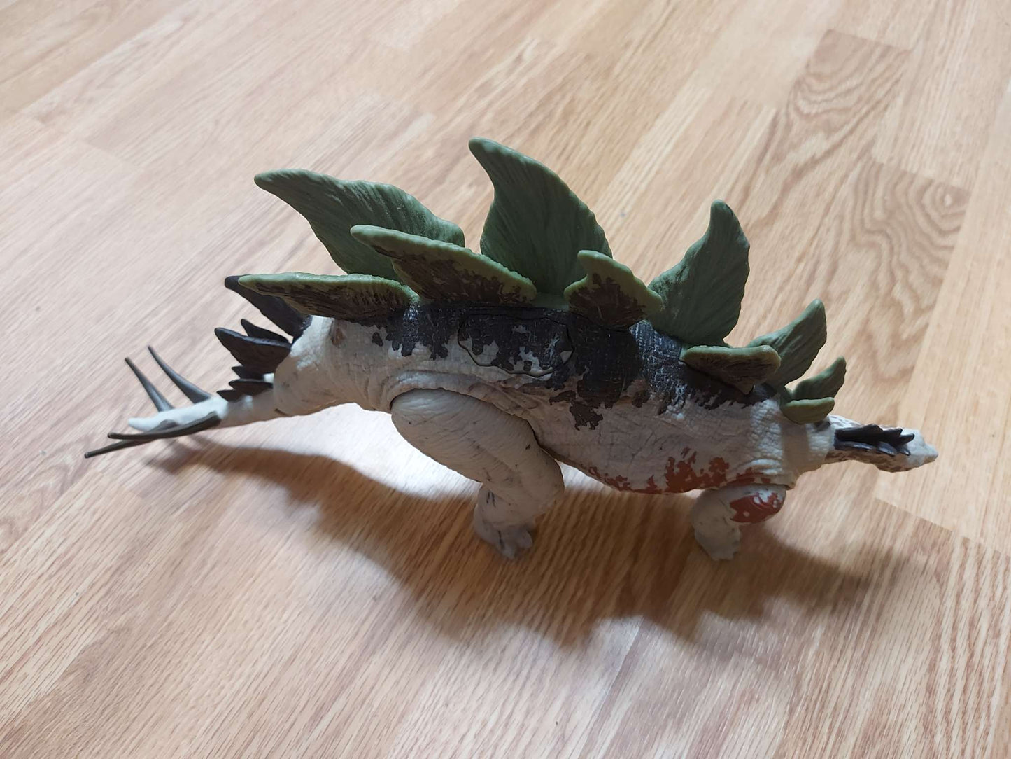 Dinosaur - Jurassic World Gigantic Trackers Stegosaurus