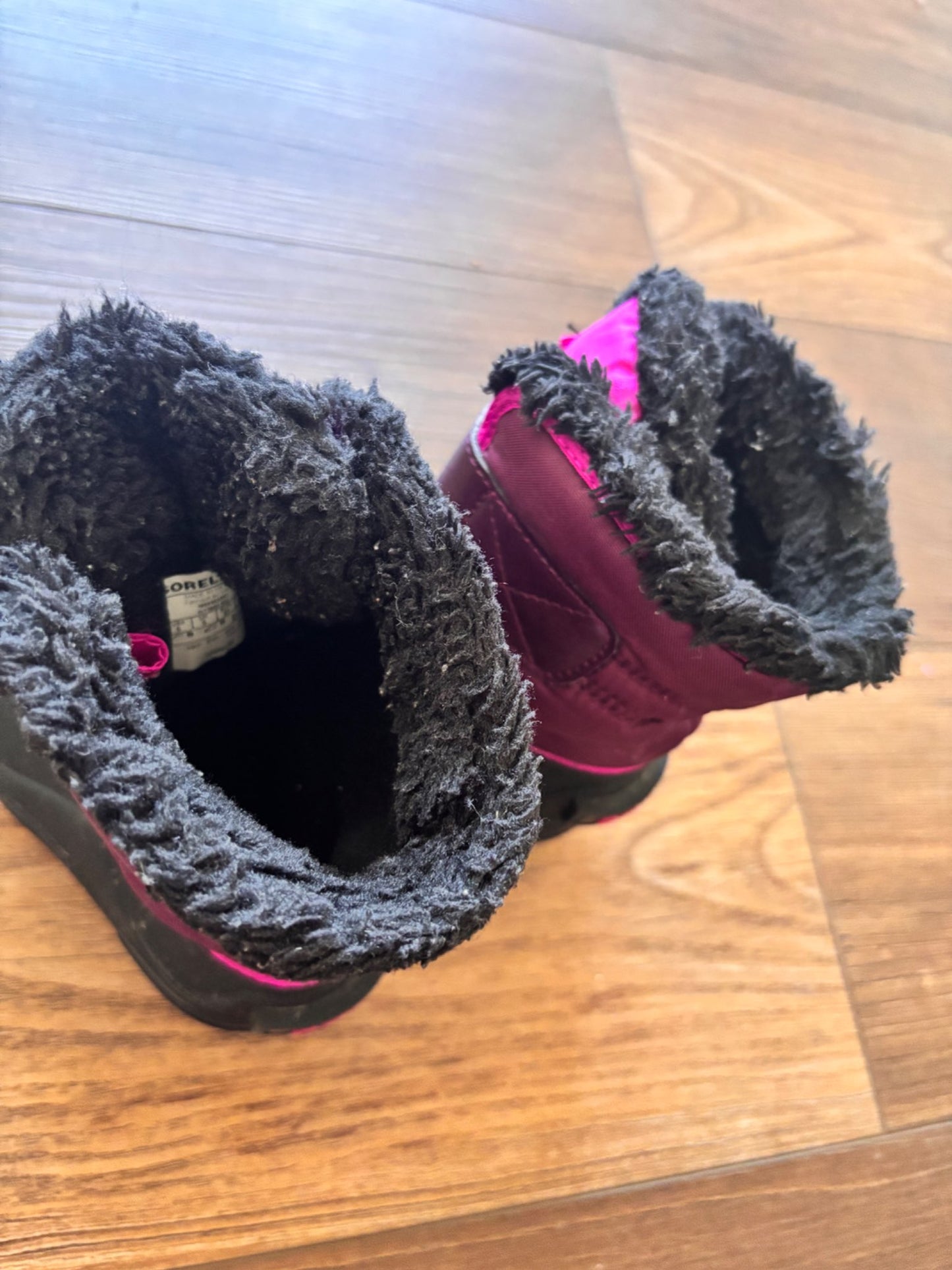 Sorel toddler boots , Shoes 6 (Walkers:12-24 mth)