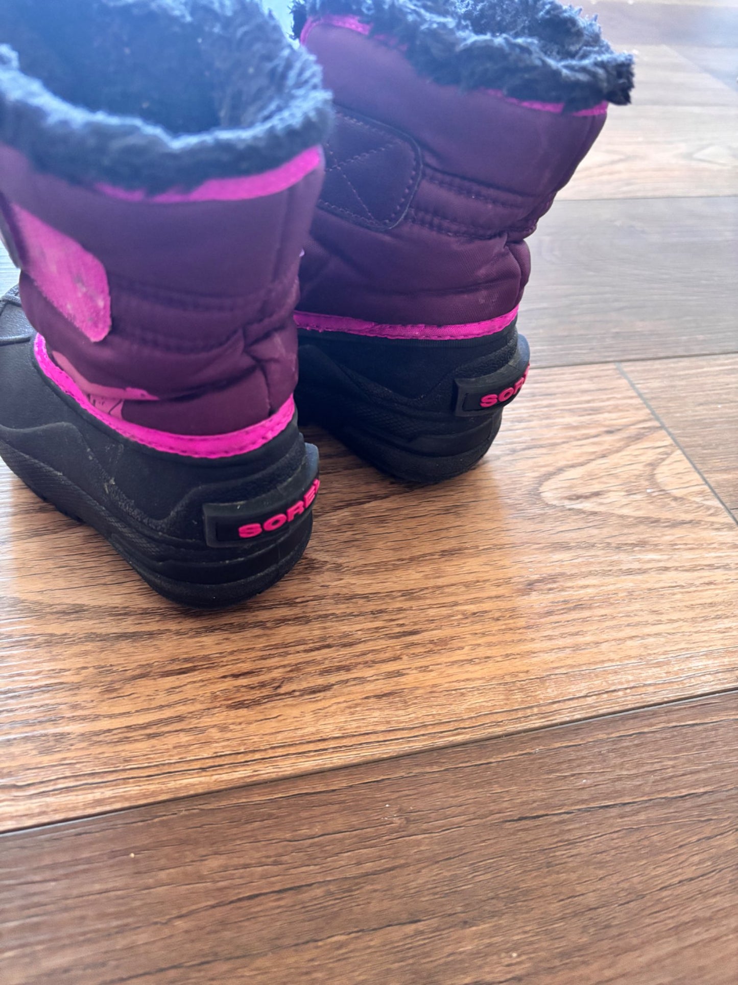 Sorel toddler boots , Shoes 6 (Walkers:12-24 mth)