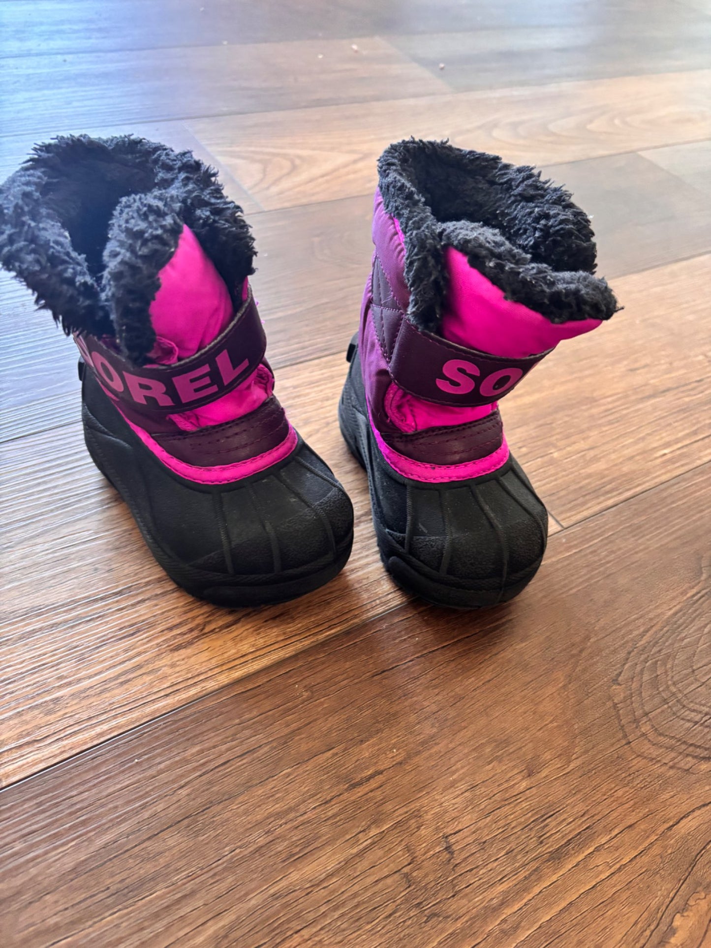 Sorel toddler boots , Shoes 6 (Walkers:12-24 mth)