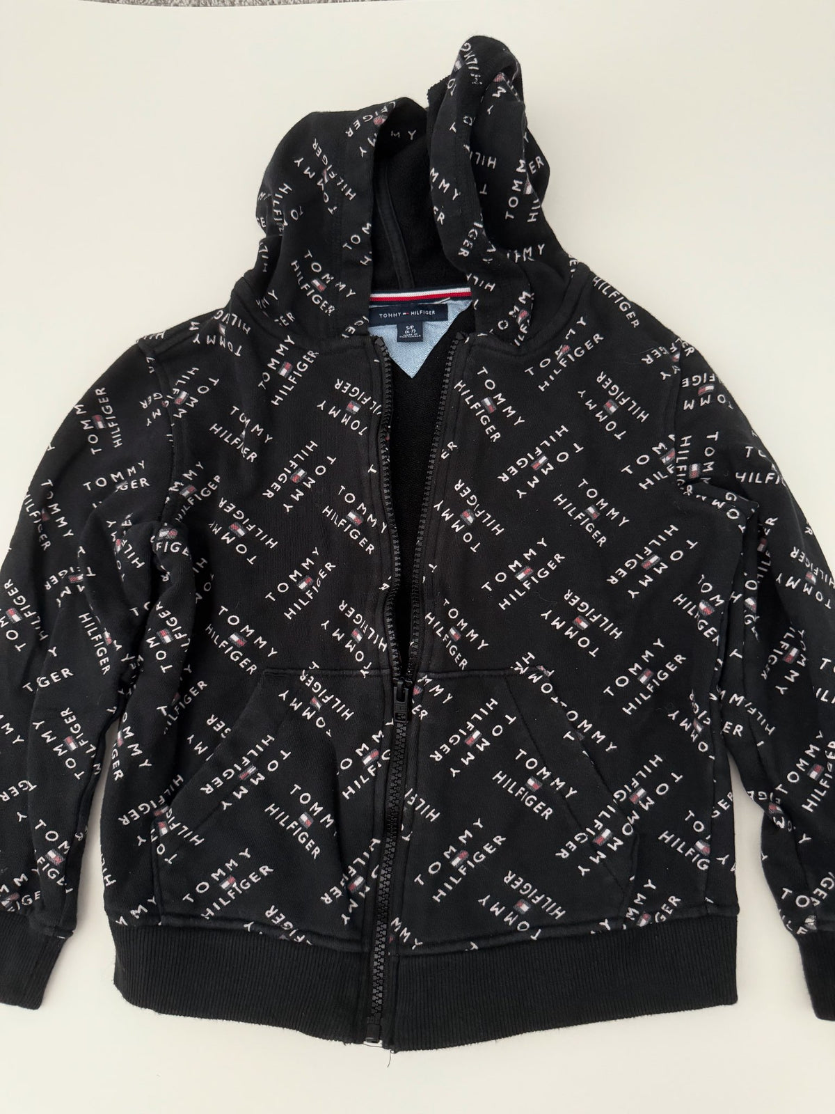 Tommy Hilfiger Hoodie size S (6/7), Kids 6/6X