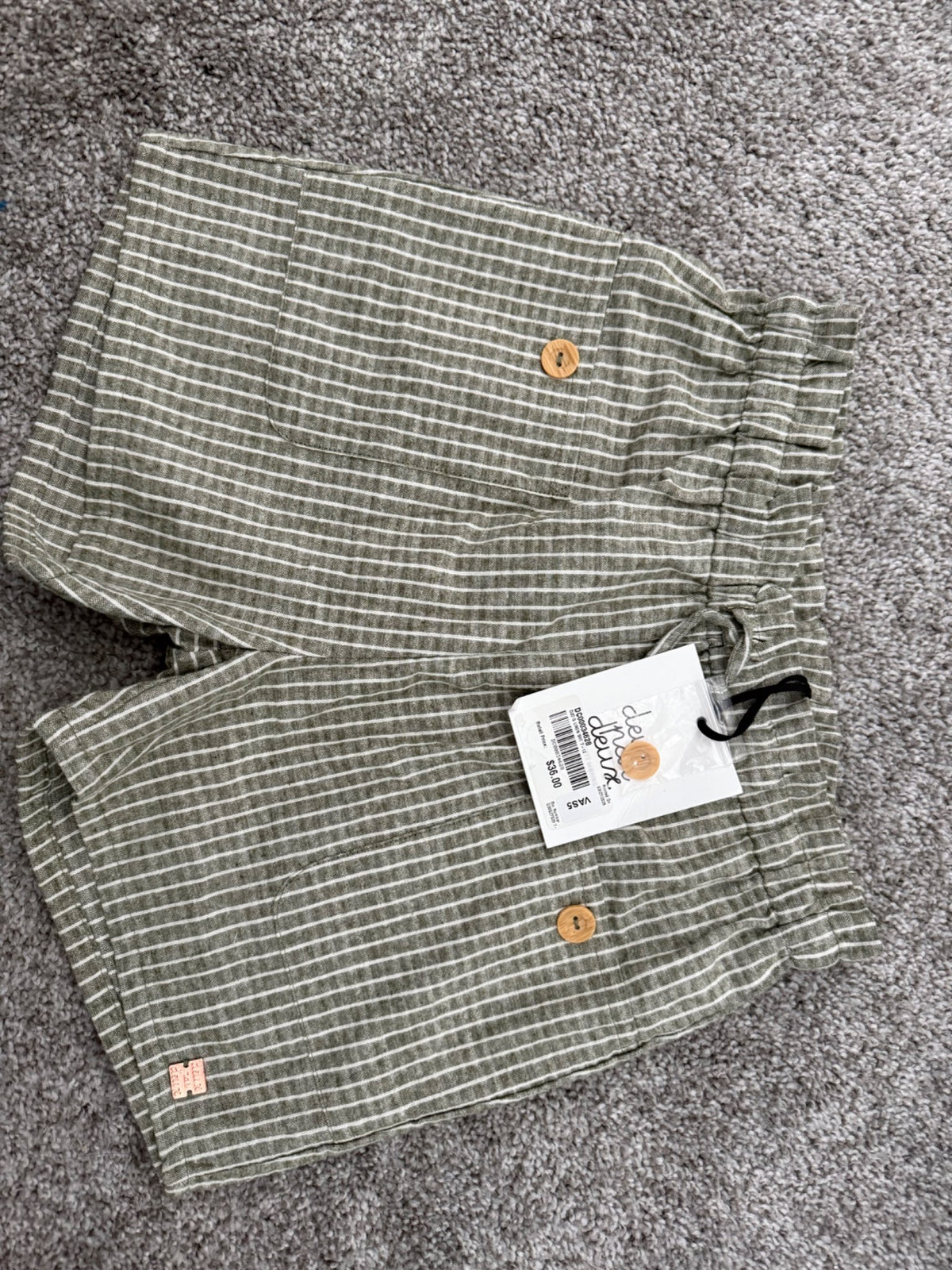 BNWT gingham green shorts , Kids 12
