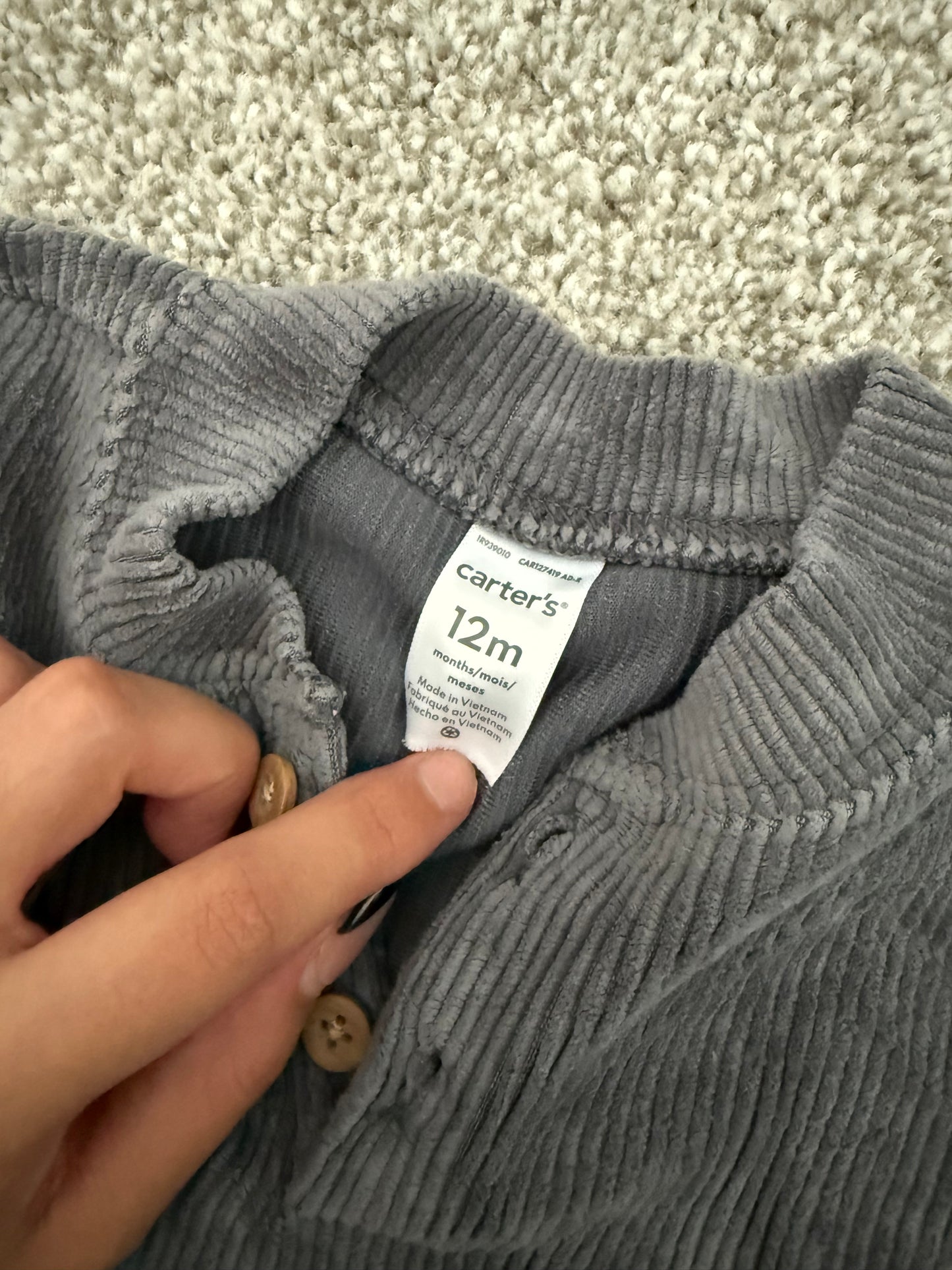 Carters corduroy shirt 12 m , Kids 12 Month (9-12M)