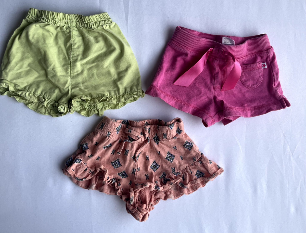 Girls Shorts Bundle 12M – Jessica Simpson, Krickets & Carter’s, Kids 12 Month (9-12M)