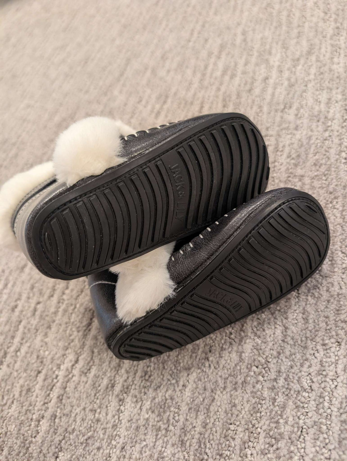 Toddler shoes boots slippers Size 8&9, Shoes 8.5 (Toddler:2-4yr)
