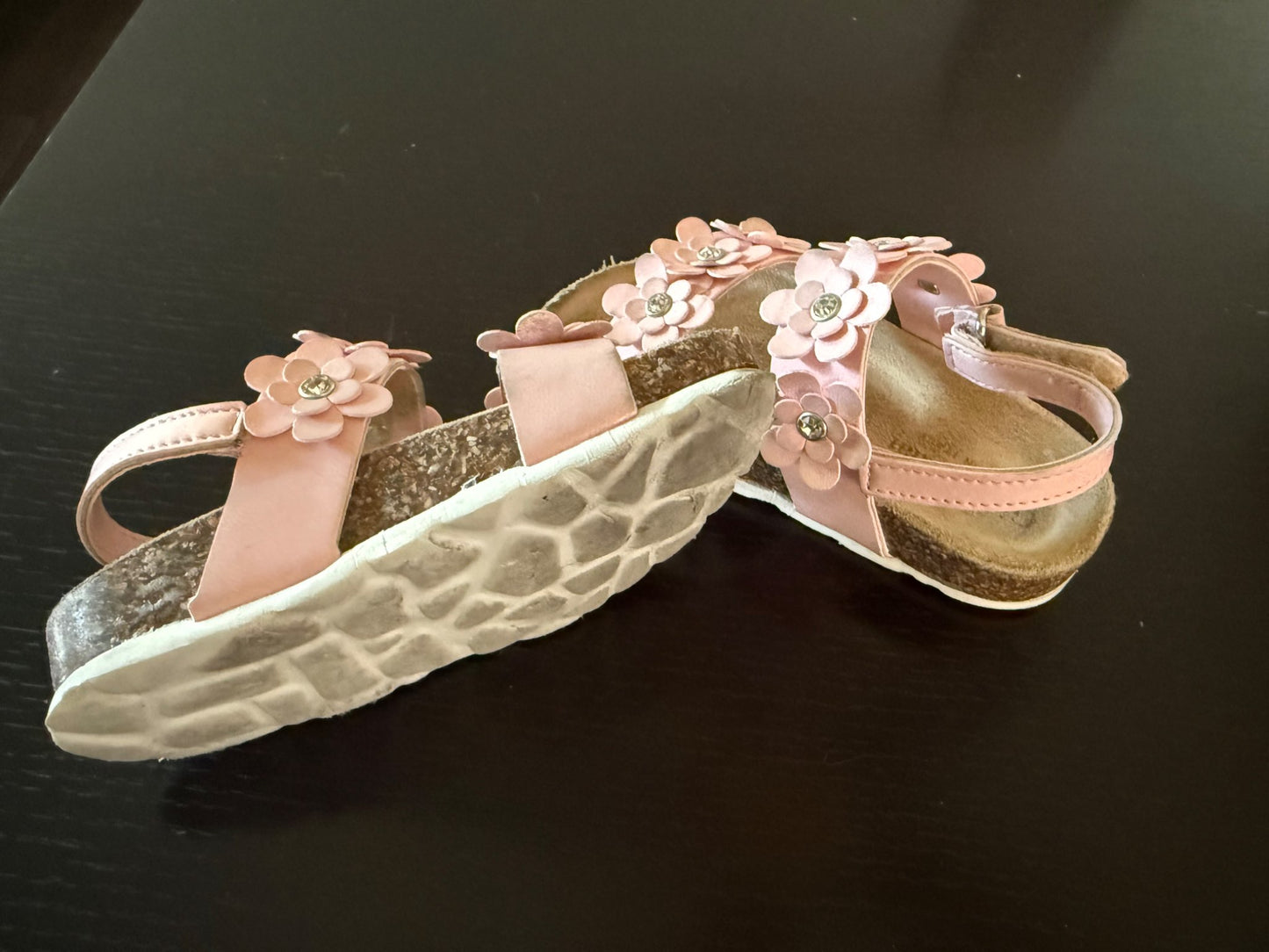 Sandals, Shoes 6.5 (Walkers:12-24 mth)