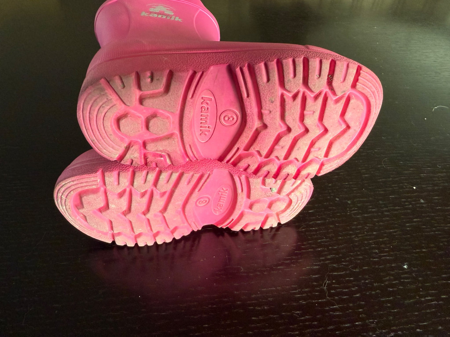 Rain boots size 8, Shoes 8 (Toddler:2-4yr)