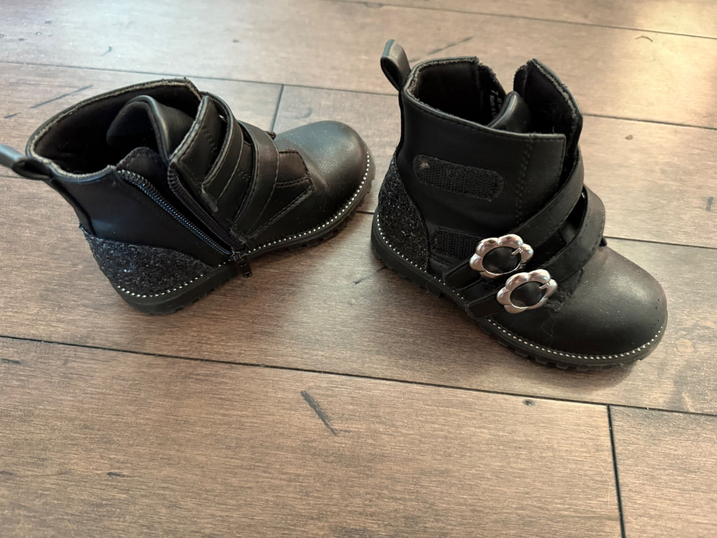 Ankle boots, Shoes 7 (Walkers:12-24 mth)