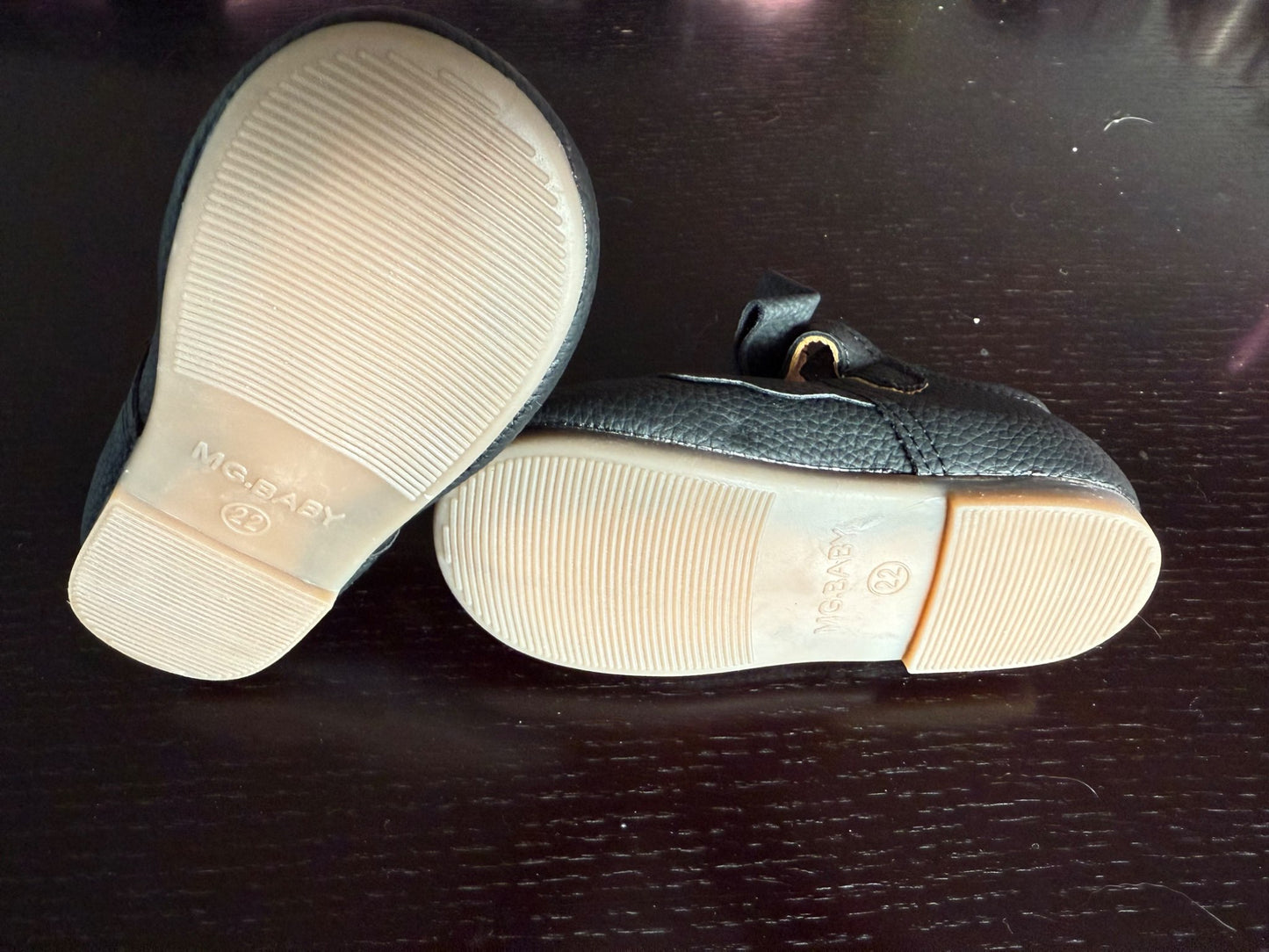 Girl’s Dress shoes, Shoes 4.5 (Walkers:12-24 mth)