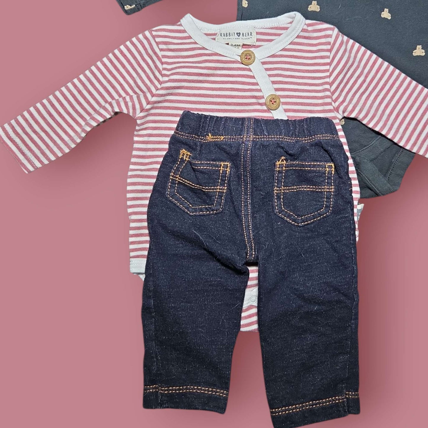 3pc set sz 3-6m GAP, Rabbit & Bear onsies & Carters jean pants, Kids 6 Month (3-6M)