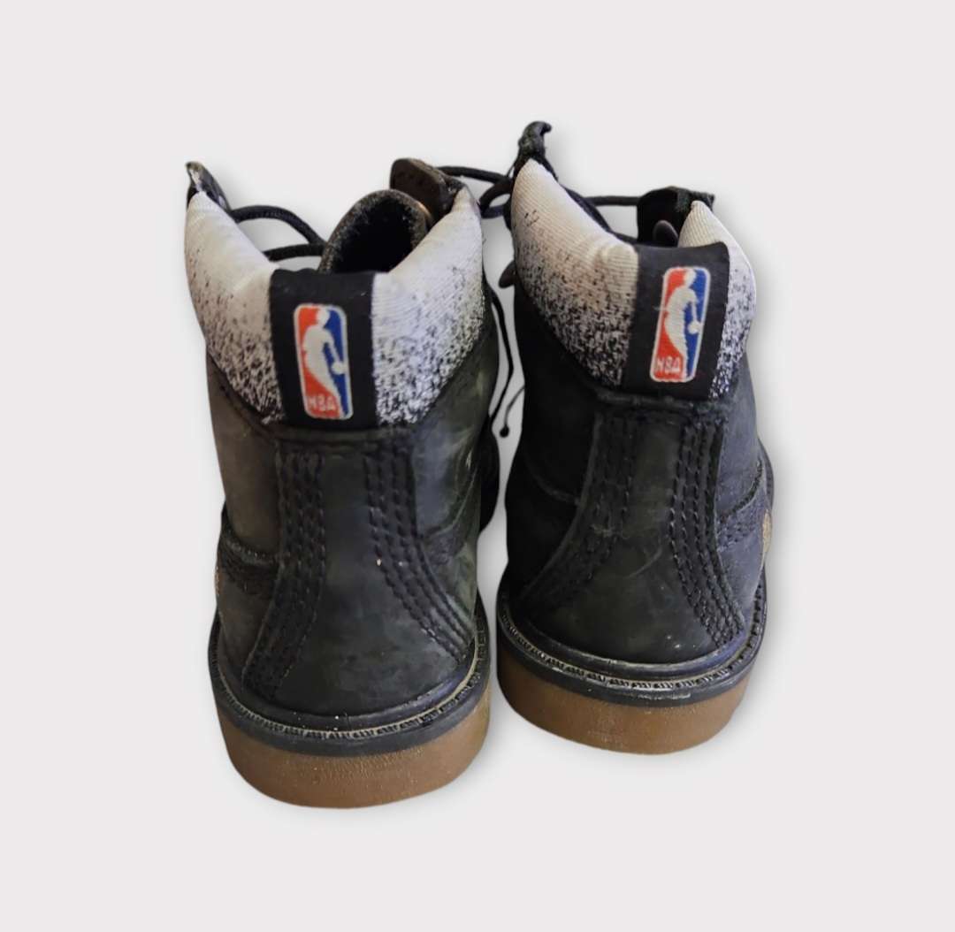 Timberland sz 7 NBA Raptors boots, Shoes 7 (Walkers:12-24 mth)