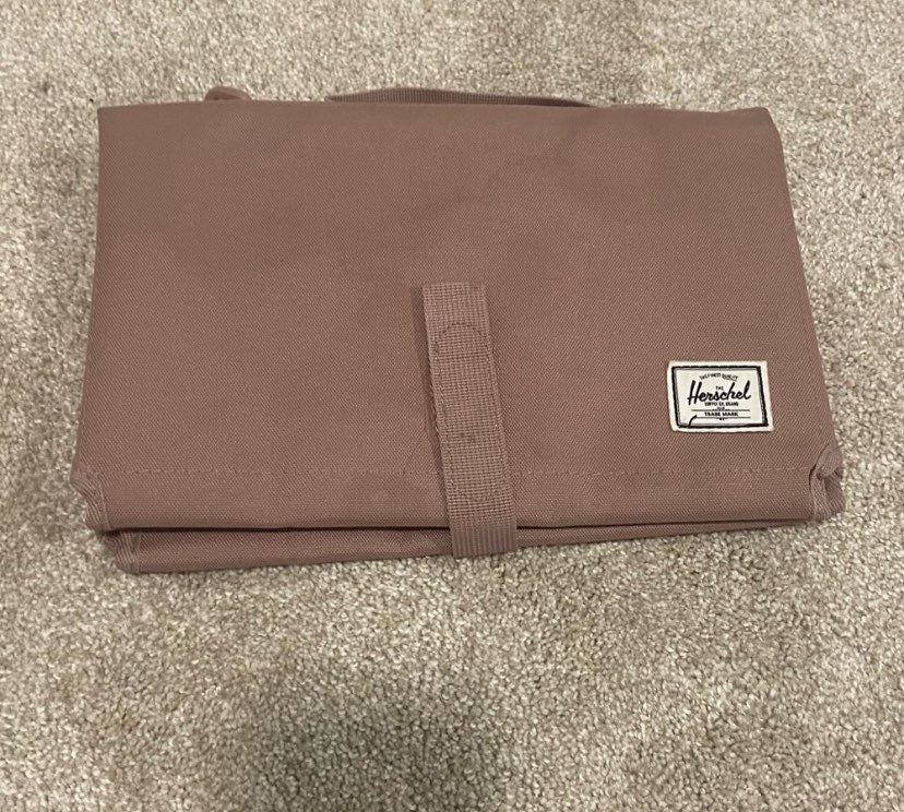Herschel travel foldable change pad