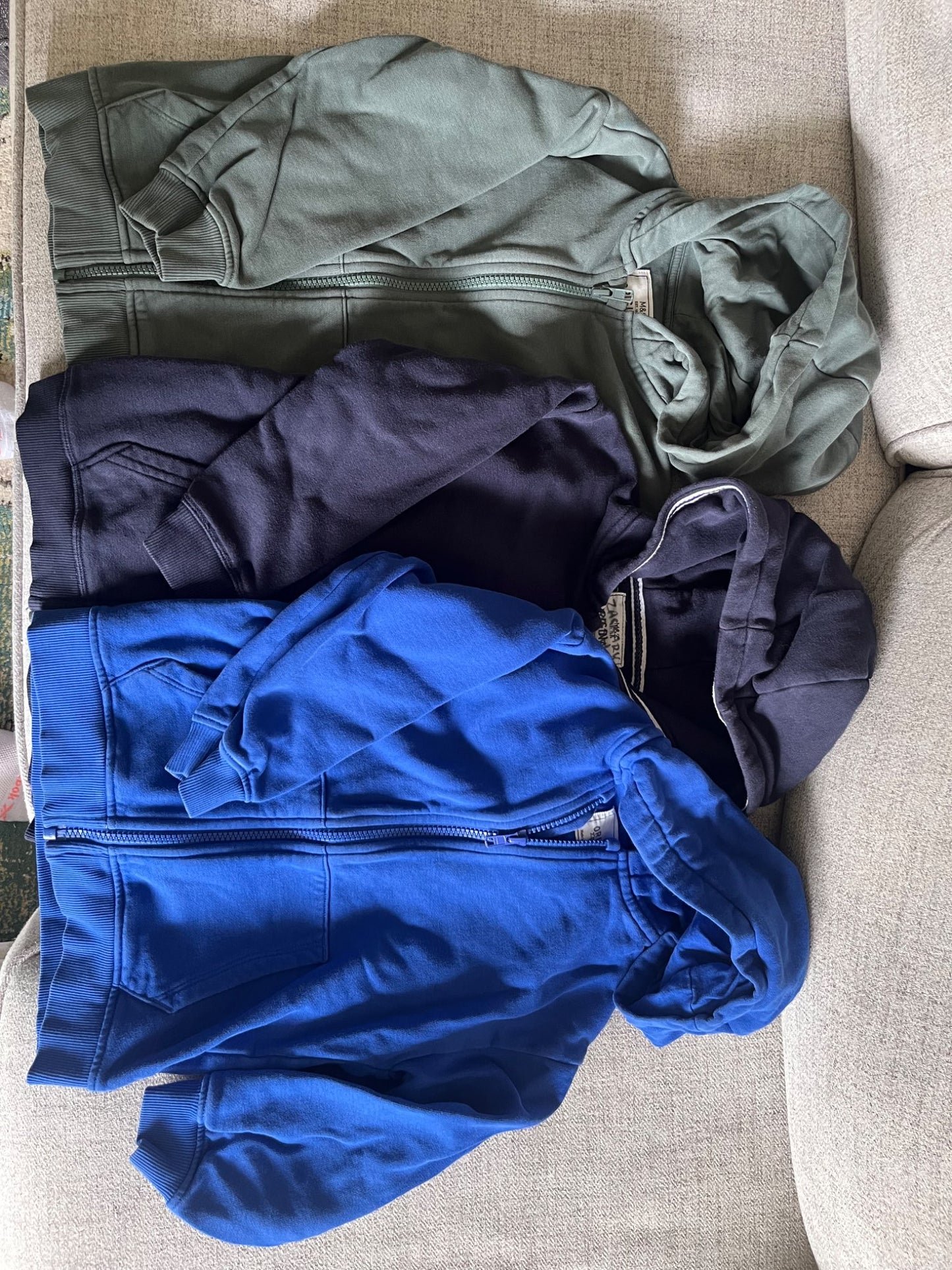 Boys zip up hoodies x3, Kids 5/5T (extra small)