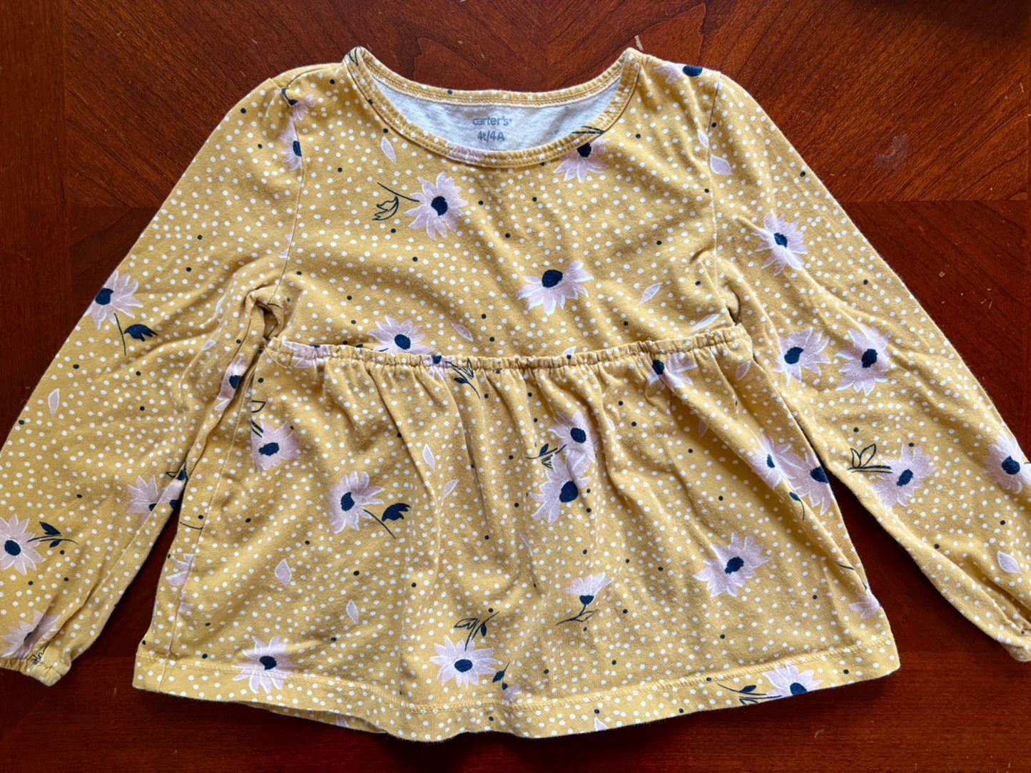 3 pcs Girls Jeans and Long Sleeve Outfit with Cardigan (Retails $48), Kids 4/4T