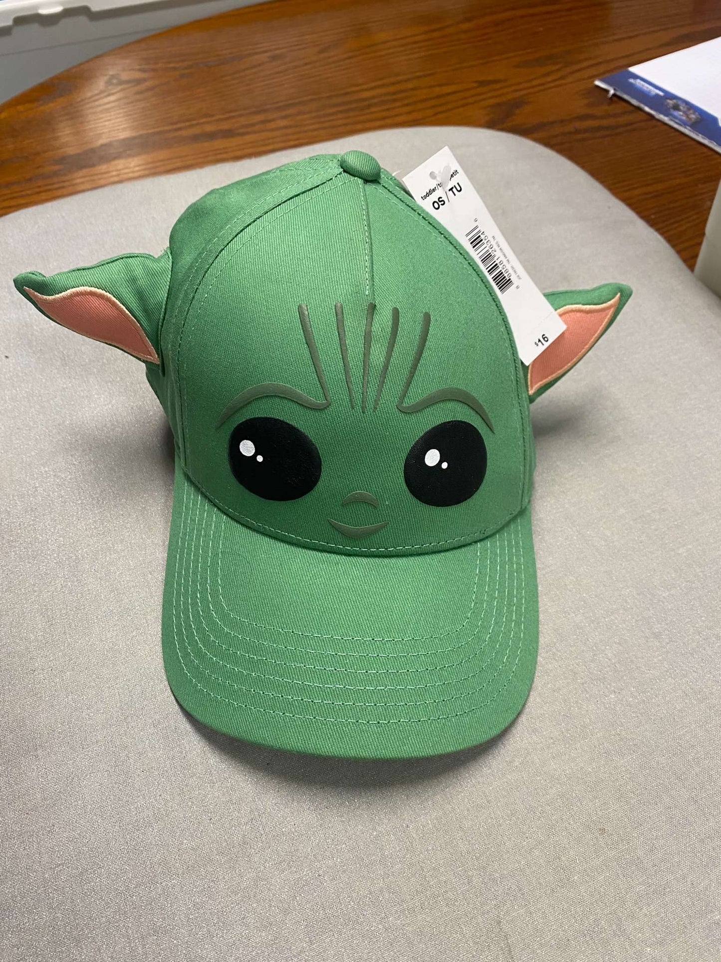 'Baby Yoda'/Grogu hat. Retailed $16