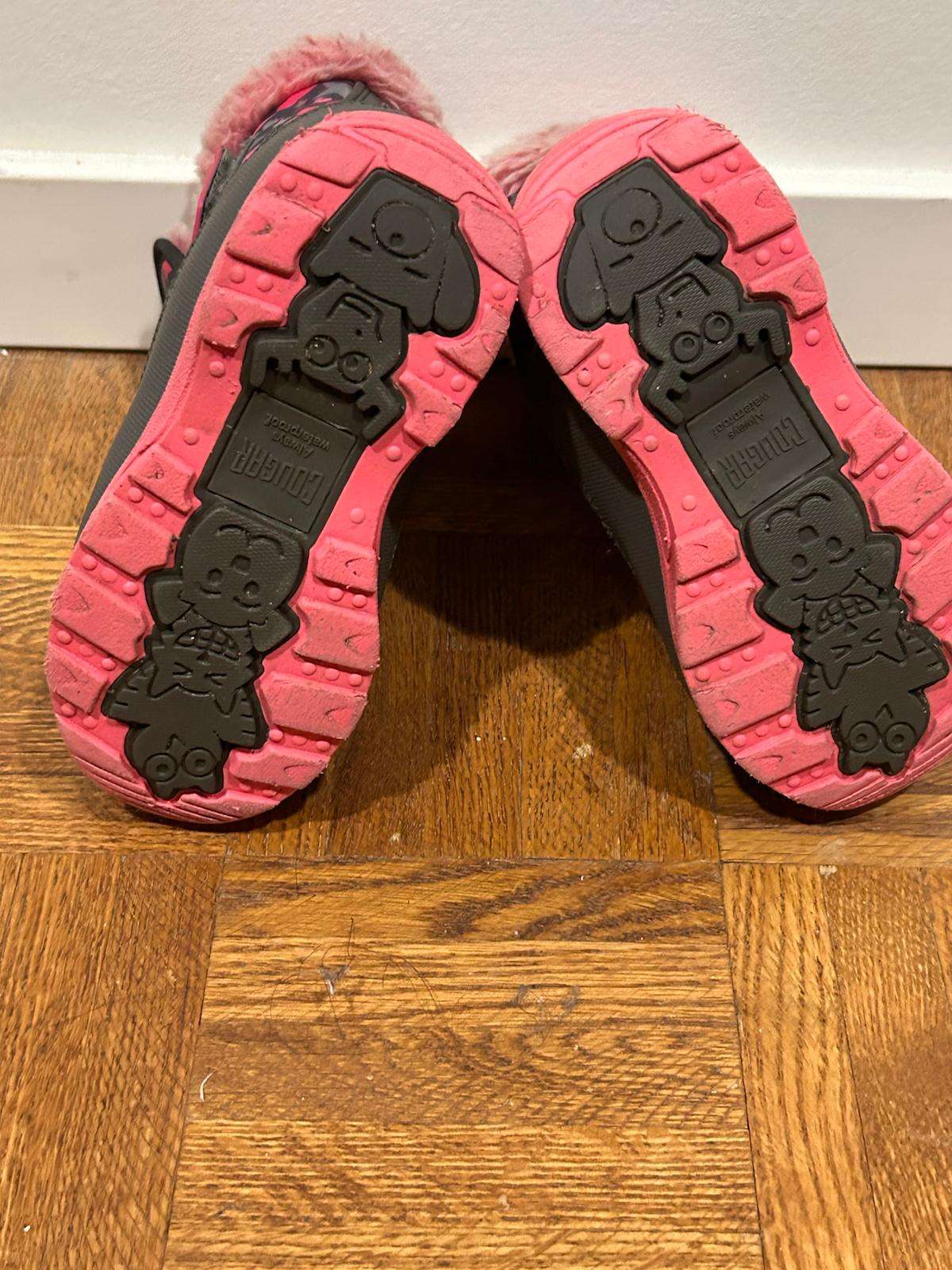 Girl winter boots, Shoes 8 (Toddler:2-4yr)