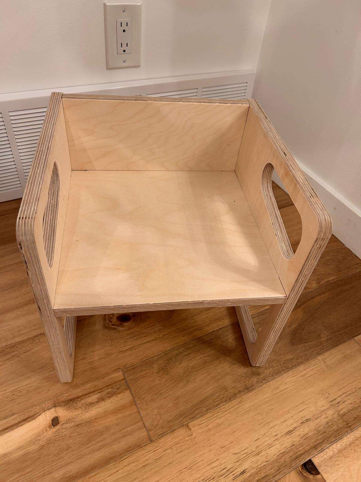 Montessori chair