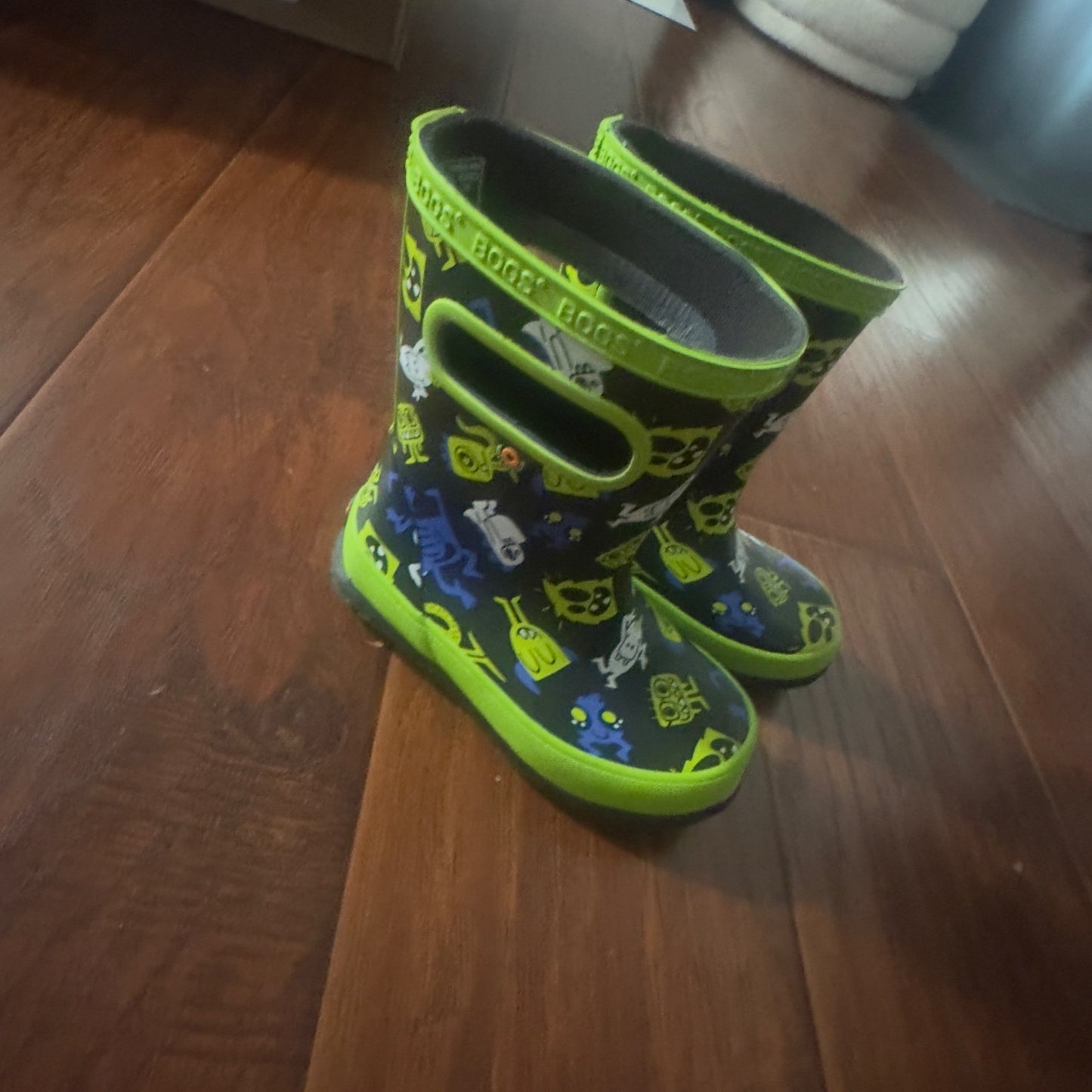 Boys bogs rain boots new 9 toddler, Shoes 9 (Toddler:2-4yr)