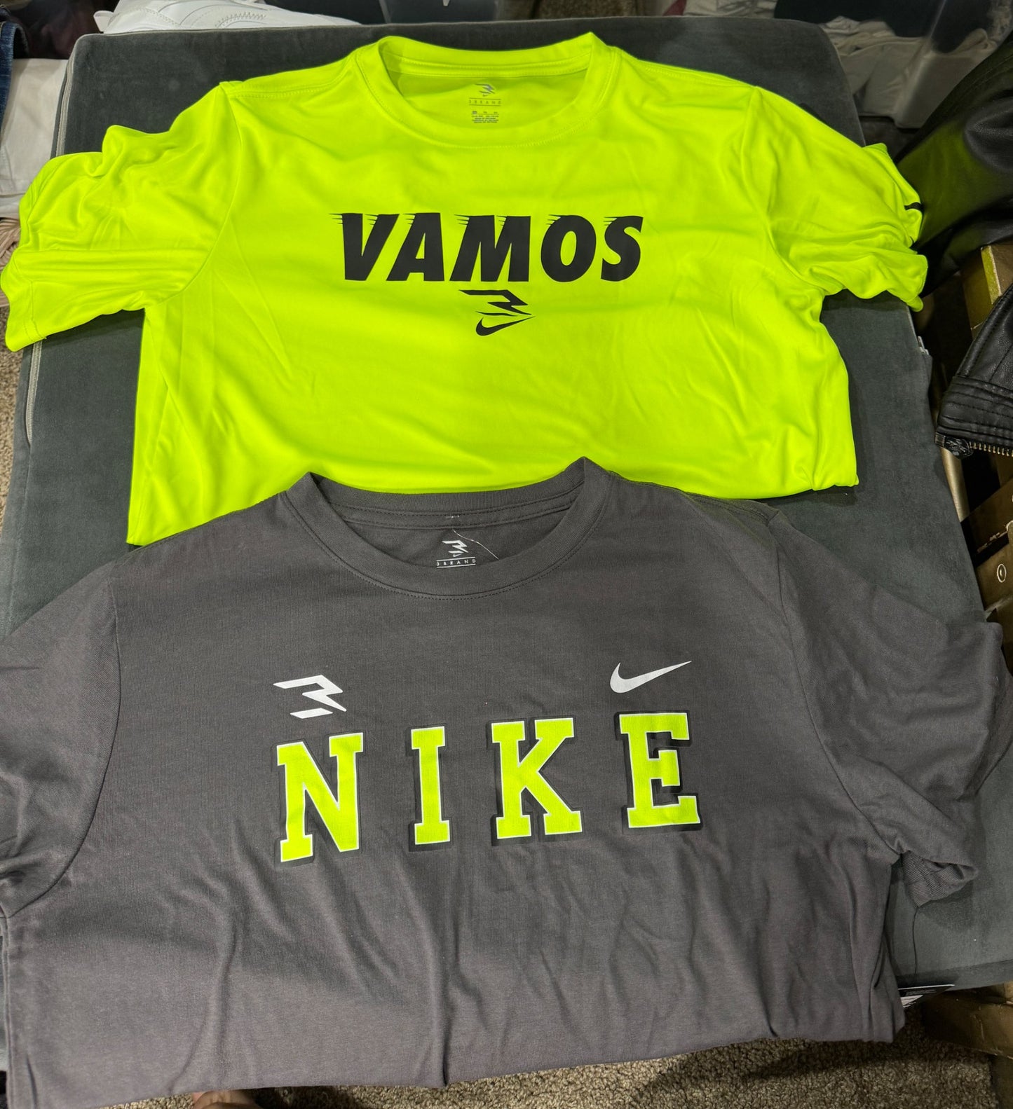 13-15 Nike shirts new , Kids 14