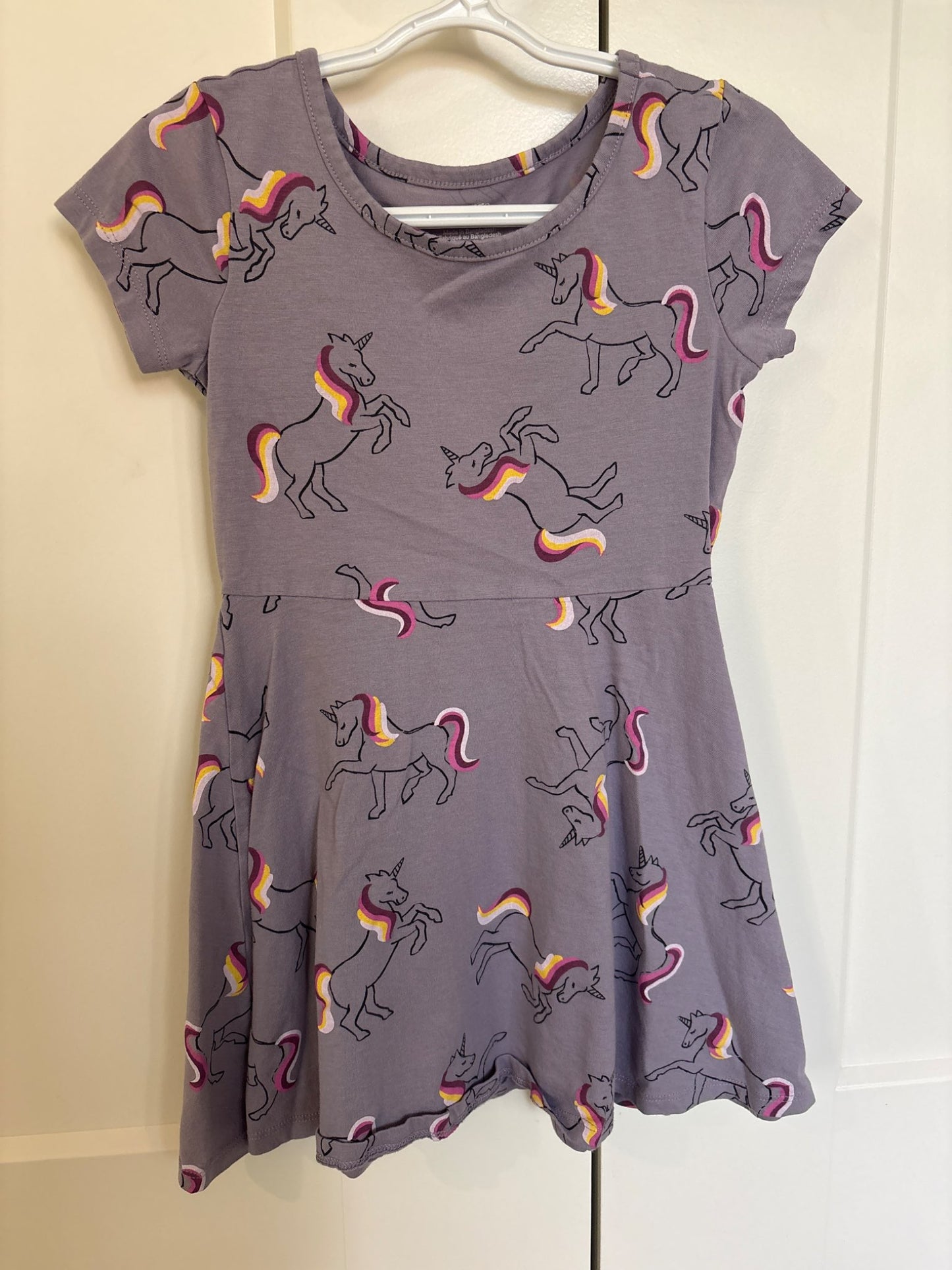Girls dress bundle size 4/5