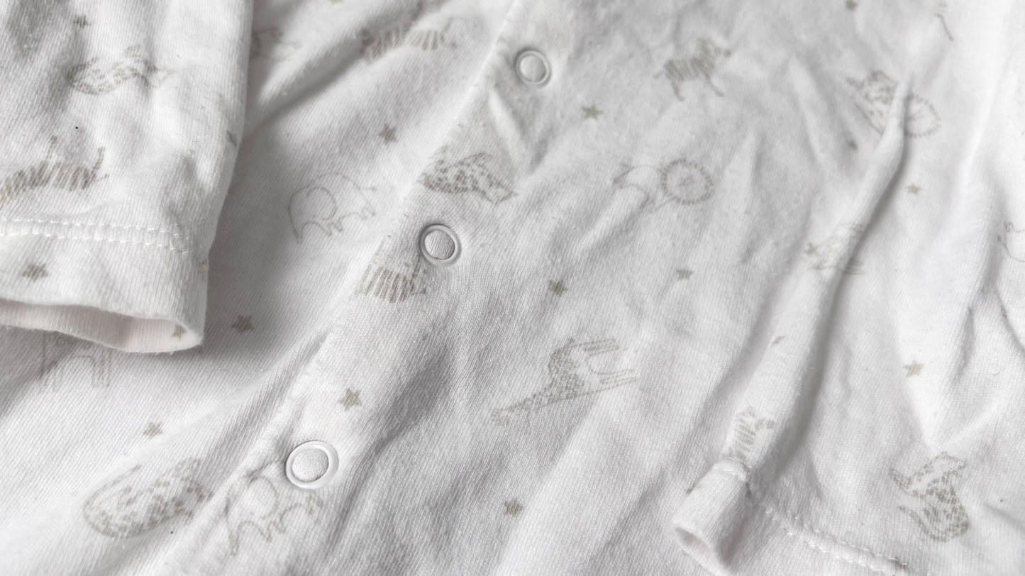 3 x neutral pyjamas, 6 - 9 months, Kids 9 Month (6-9M)