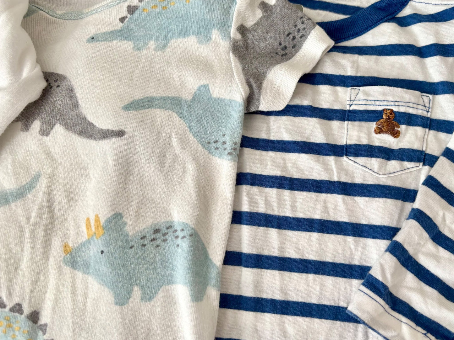 4 x onesies 9-12 months, Kids 12 Month (9-12M)