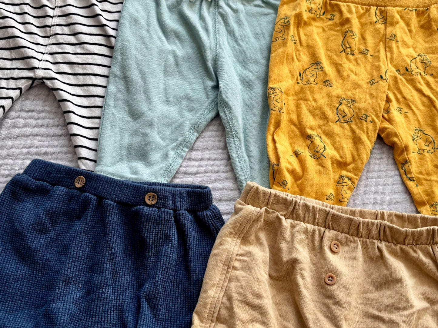 3 x pants, 2 x shorts, 3-6 months , Kids 6 Month (3-6M)