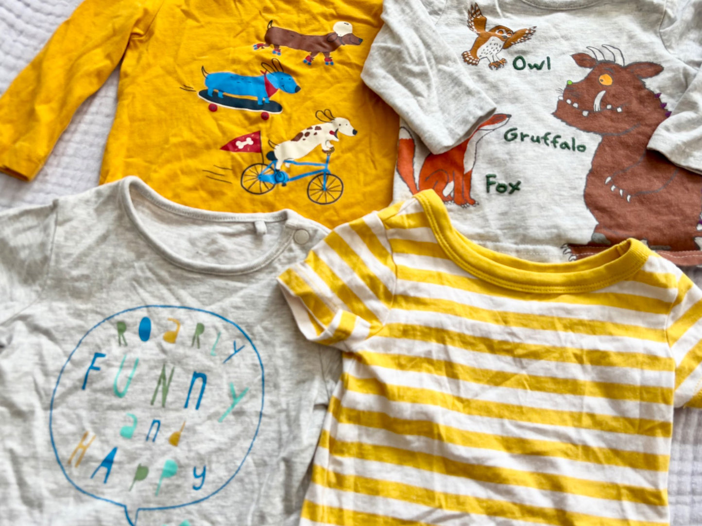 4 x T-shirts 3-6 months, Kids 6 Month (3-6M)