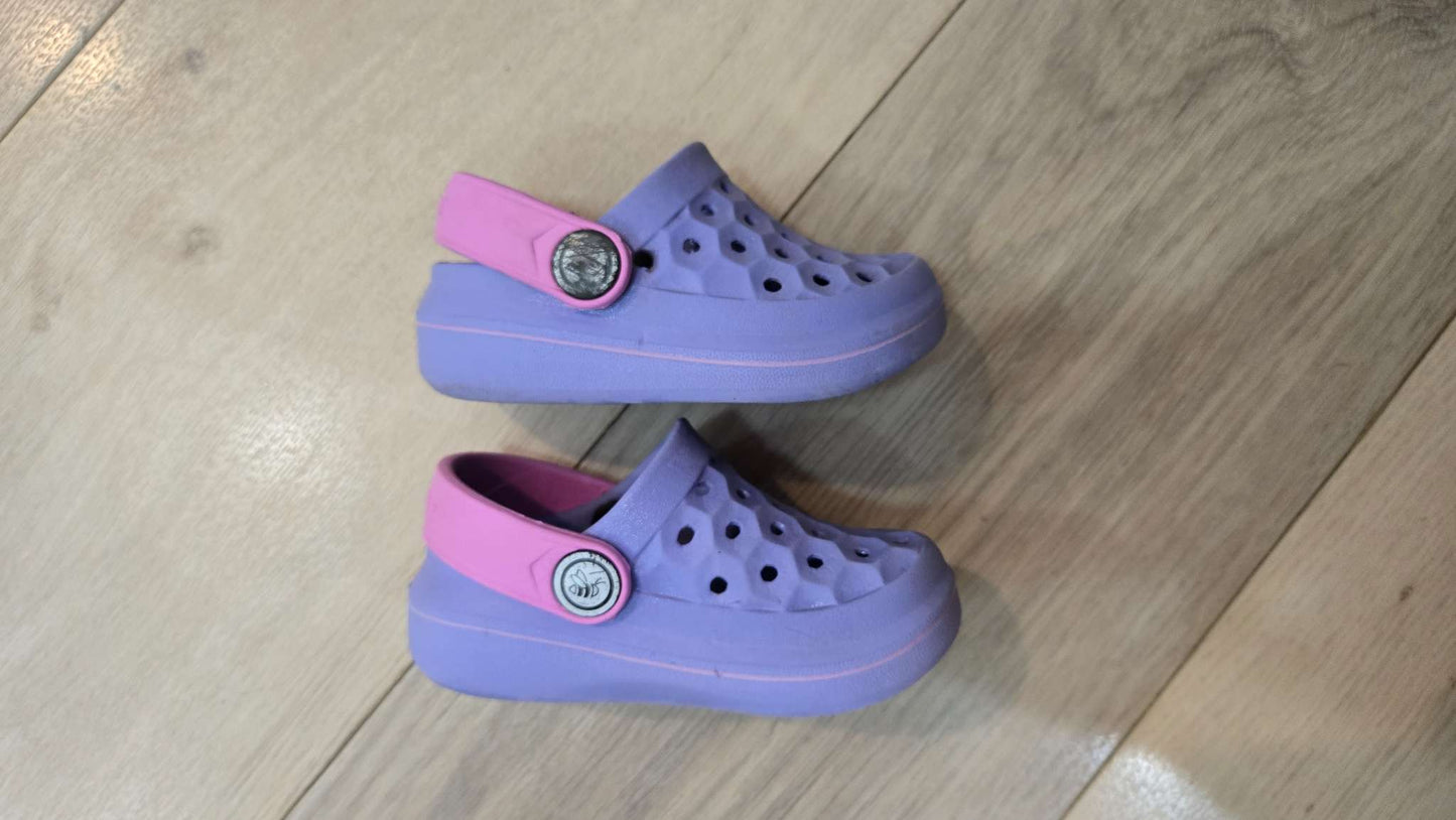 Joybees slides - size 4/5, Shoes 4.5 (Walkers:12-24 mth)