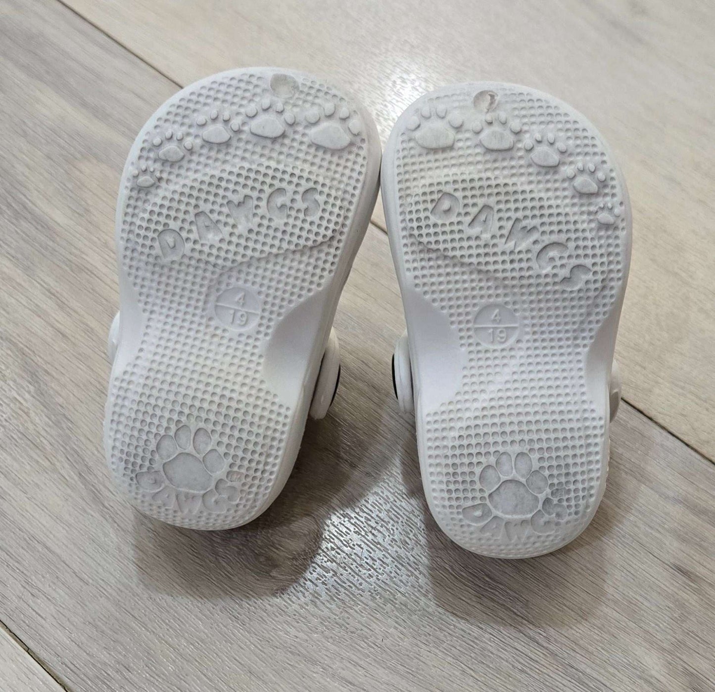 DAWGS Infant shoes, Shoes 4 (Baby: 0-12 mth)