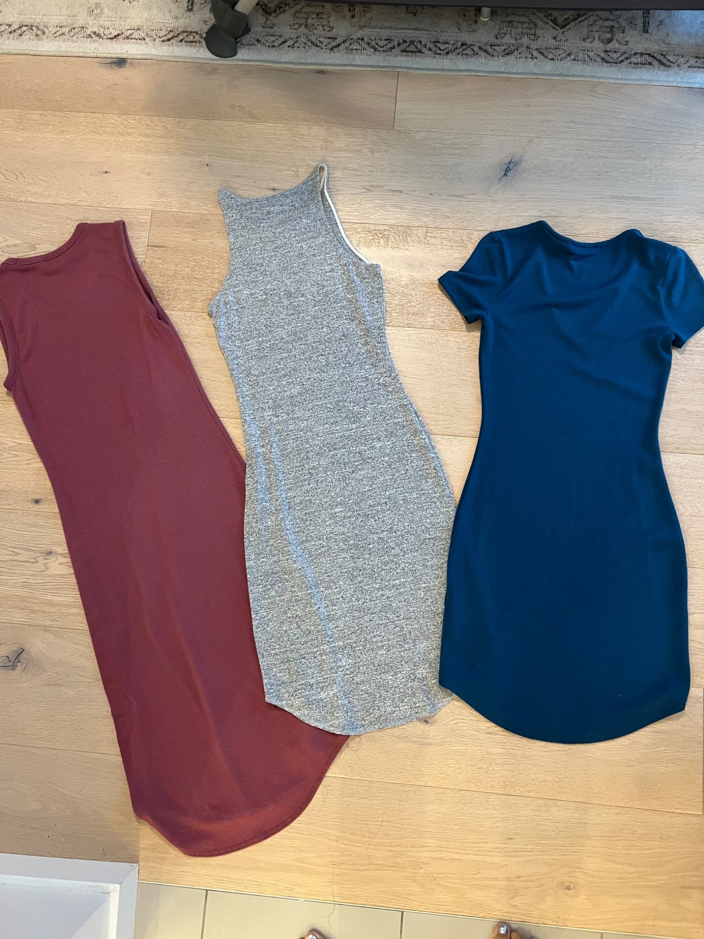 Aritzia dress bundle (size women XS) , Kids 16 to 20 (extra large)