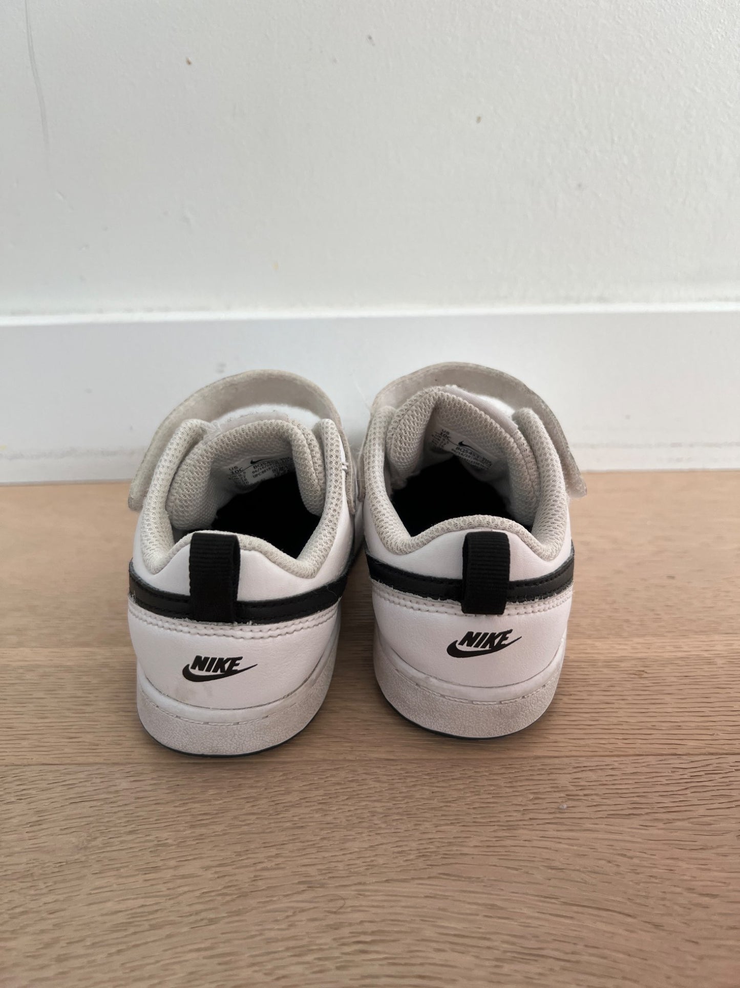 10C Nike runners , Shoes 10 (Toddler:2-4yr)