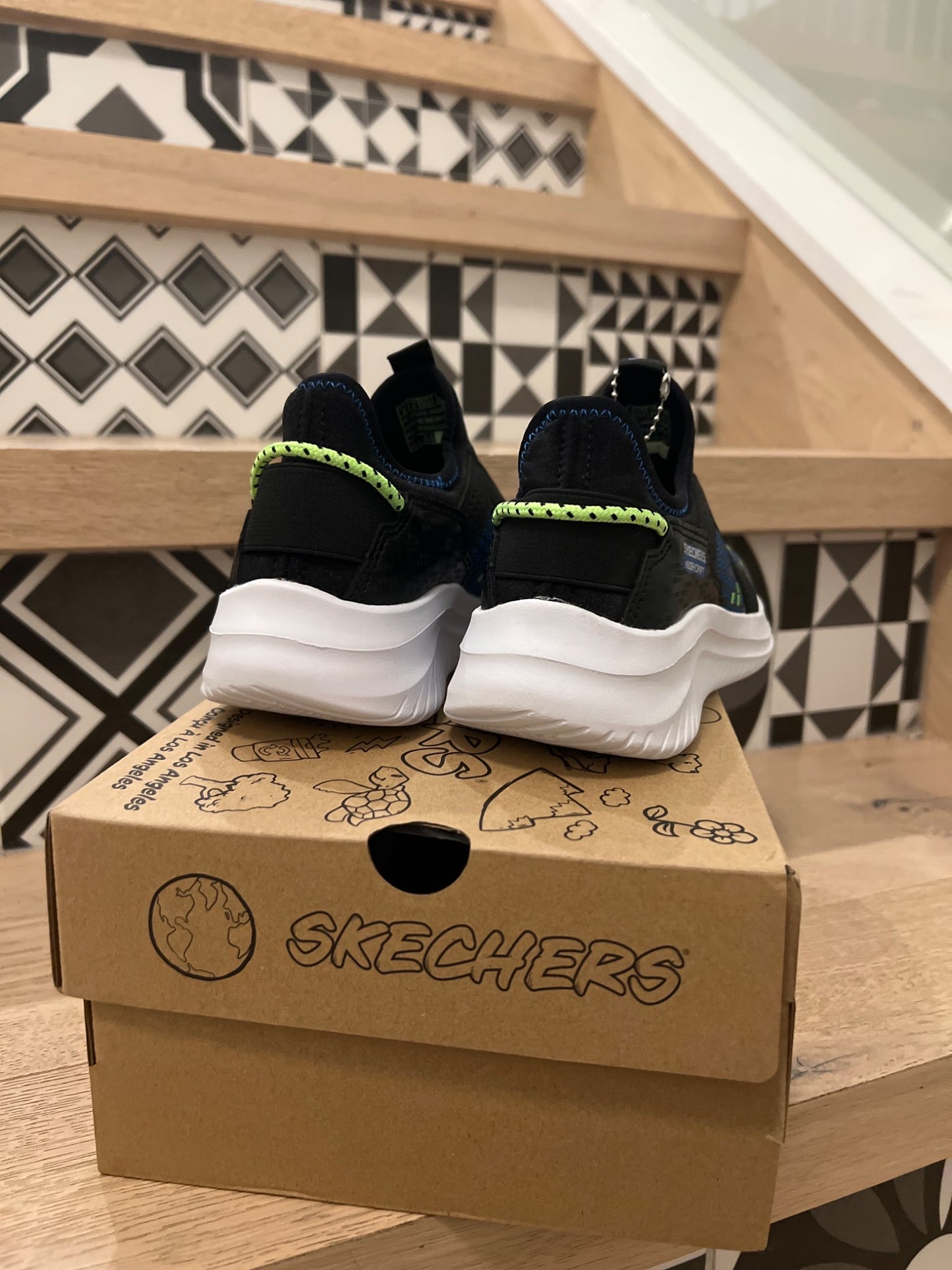 New Skechers size 2K mega craft slip on shoes, Shoes 2 (Kids:4-8yr)
