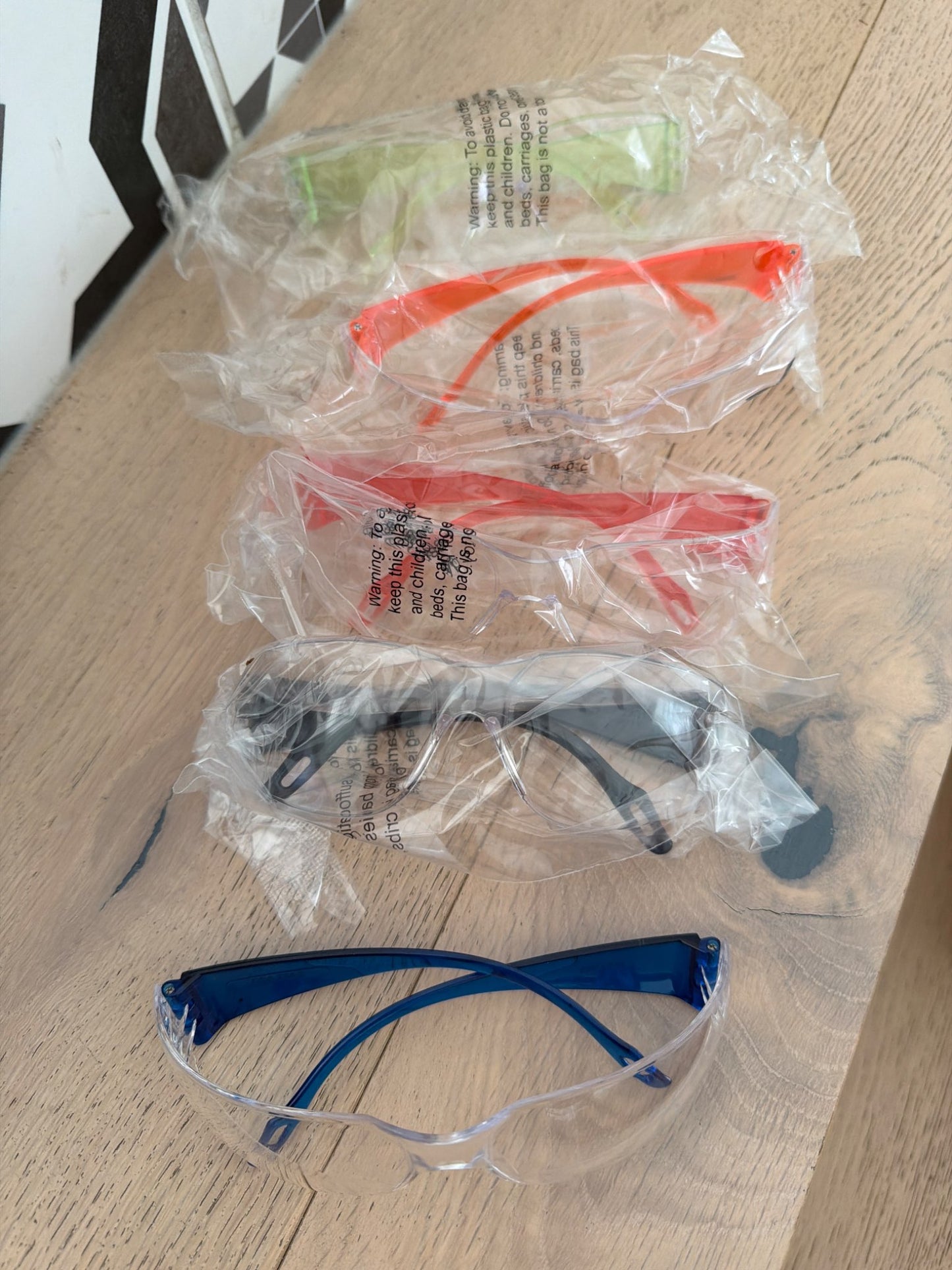 Kids safety goggle (x5)