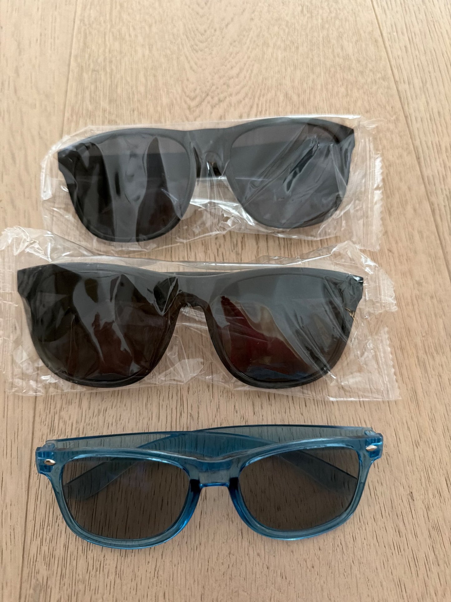 Sunglasses (x3)