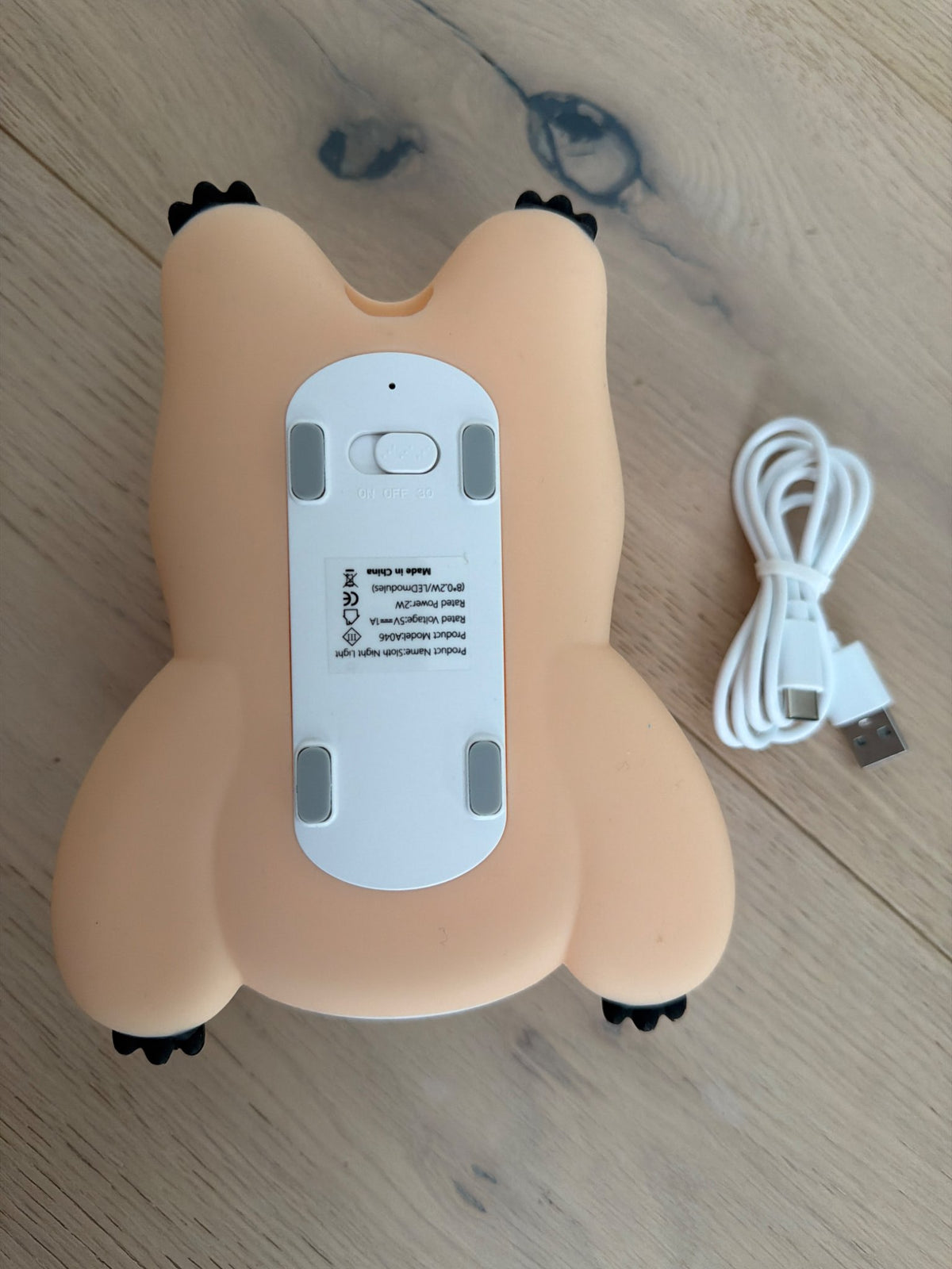 Squishy sloth light