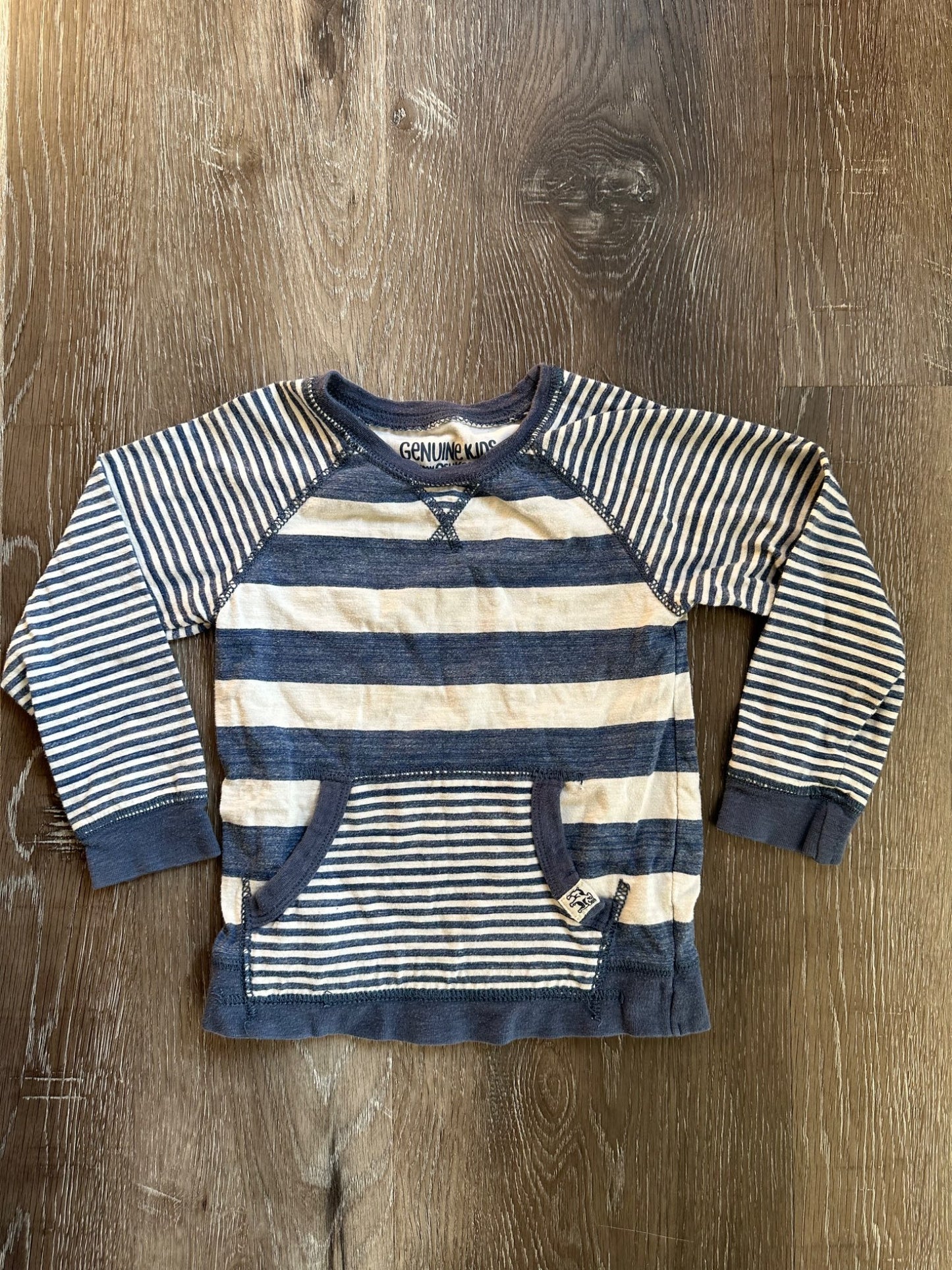 3 long sleeve shirts, 4T, VGUC (see notes), Kids 4/4T