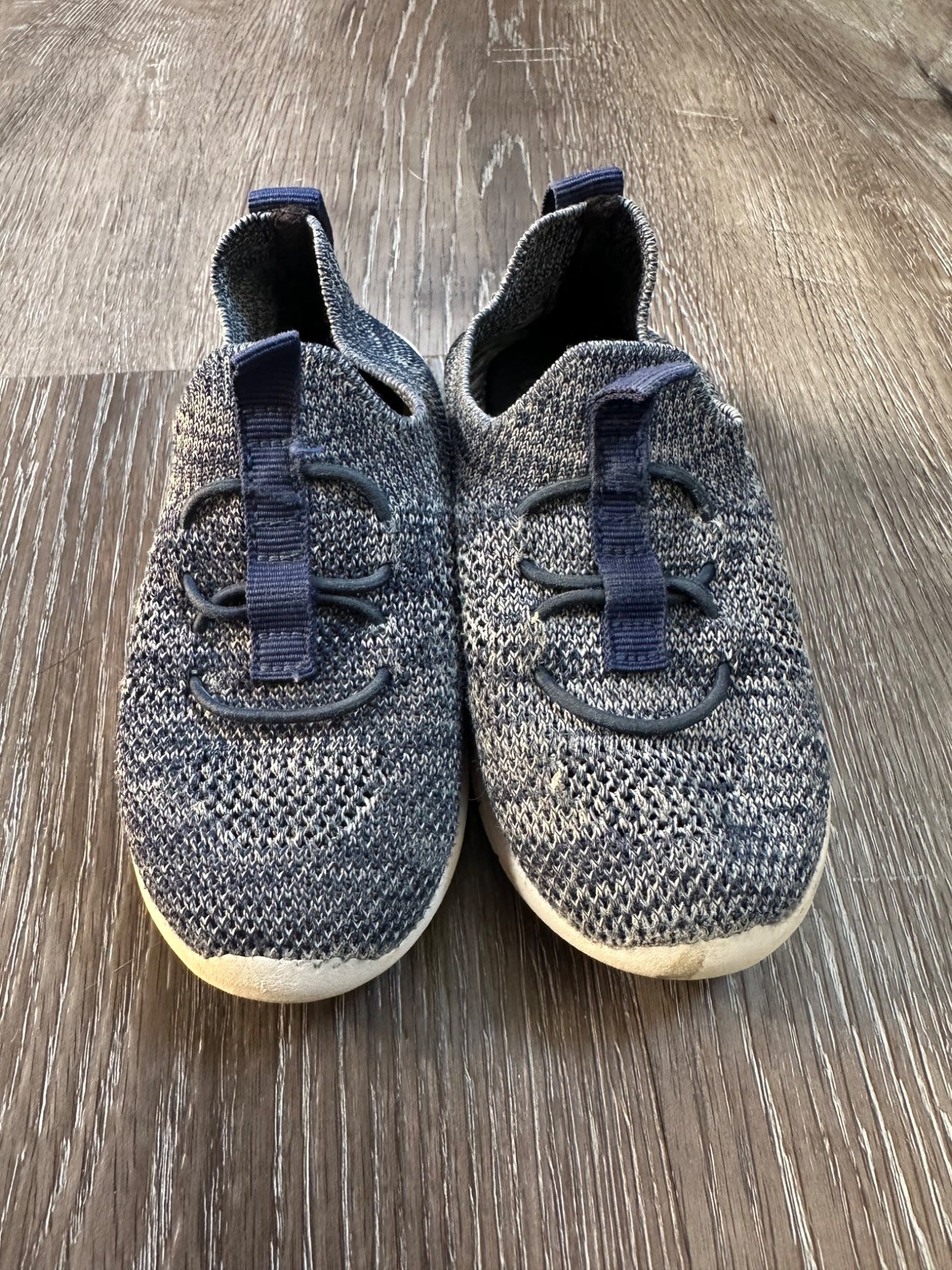 Blue slip on sneakers, size 8, VGUC , Shoes 8 (Toddler:2-4yr)