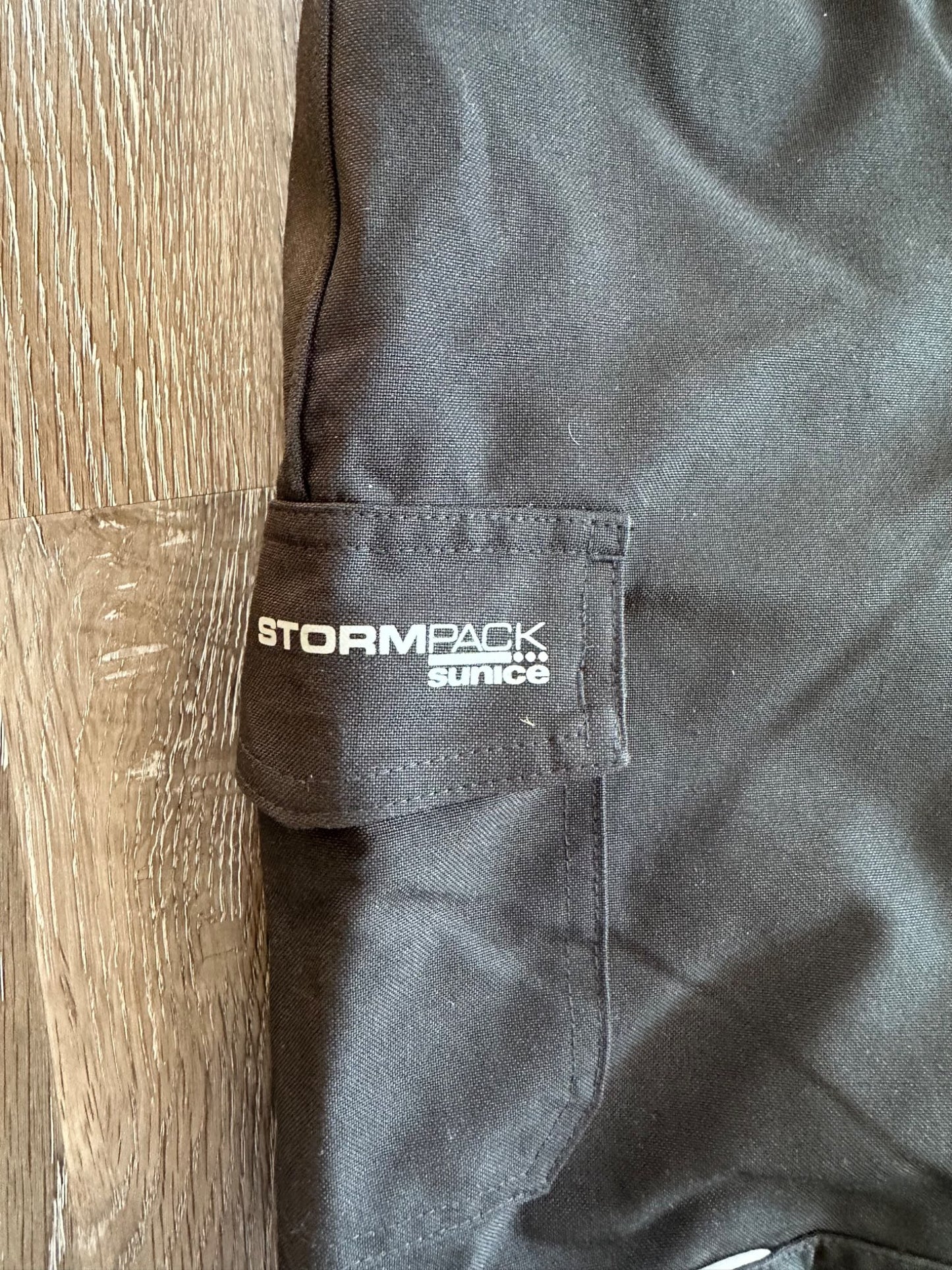 Since Stormpack snowpants, like new, size 4, EUC, Kids 4/4T