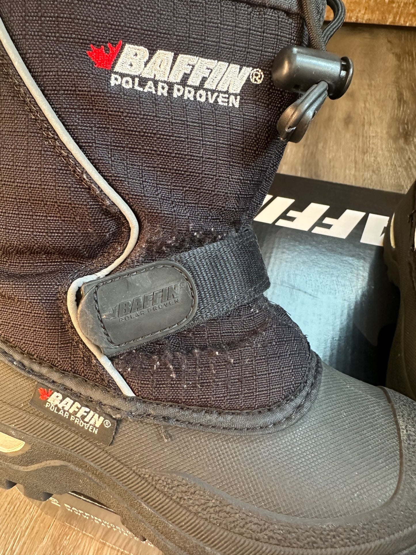 Baffin Mustang Snowboots, Very Warm, Size 12, VGUC , Shoes 12 (Toddler:2-4yr)