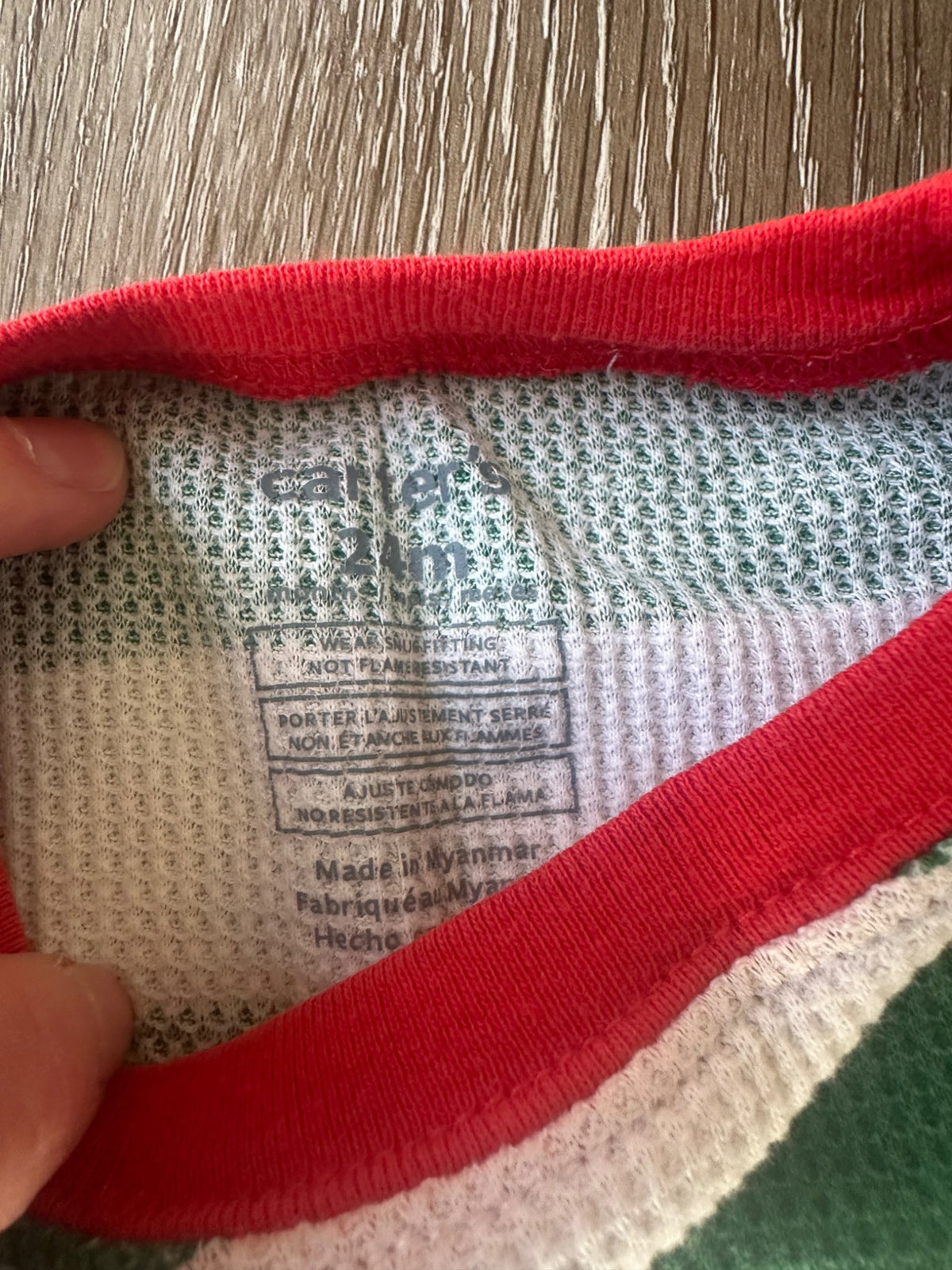 Carter’s striped Christmas Pajamas, size 24 months, EUC, Kids 24 Month (18-24M)