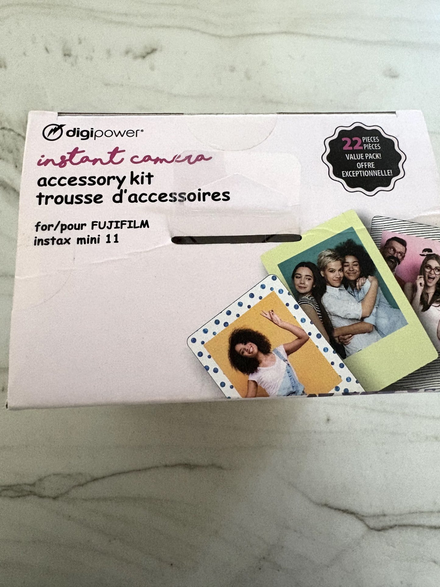 NWT digipower Instant Camera Accessory Kit for FujiFilm Instax mini 11