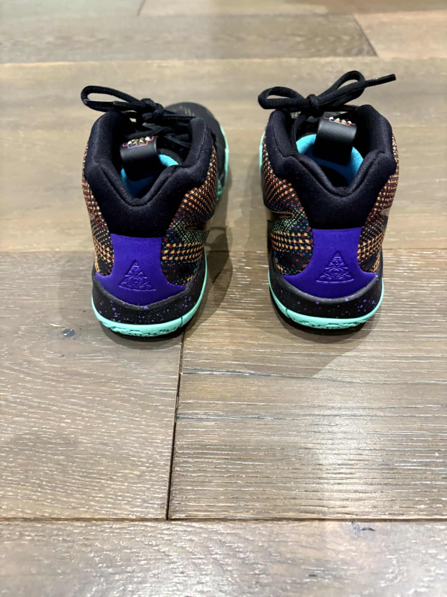EUC Nike Kyrie 4 ‘Mamba Mentality’ Basketball Shoe - Size 3Y, Shoes 3 (Kids:4-8yr)