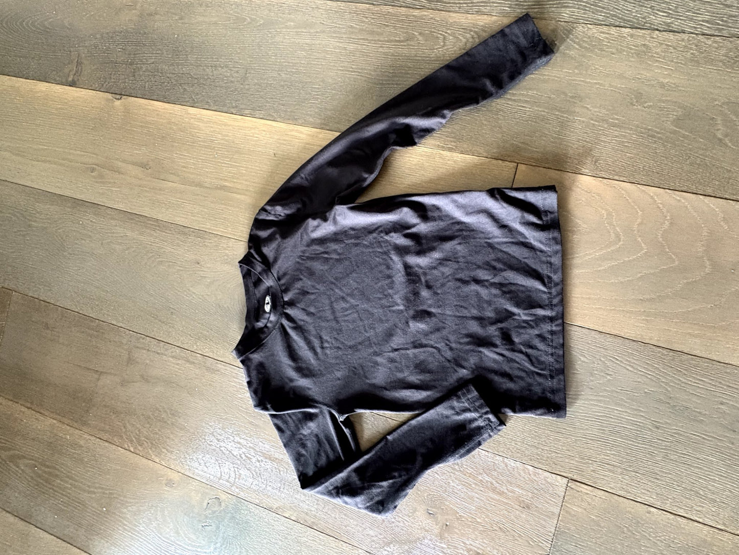 VGUC Athletic Works Underlayer Top size S , Kids 10