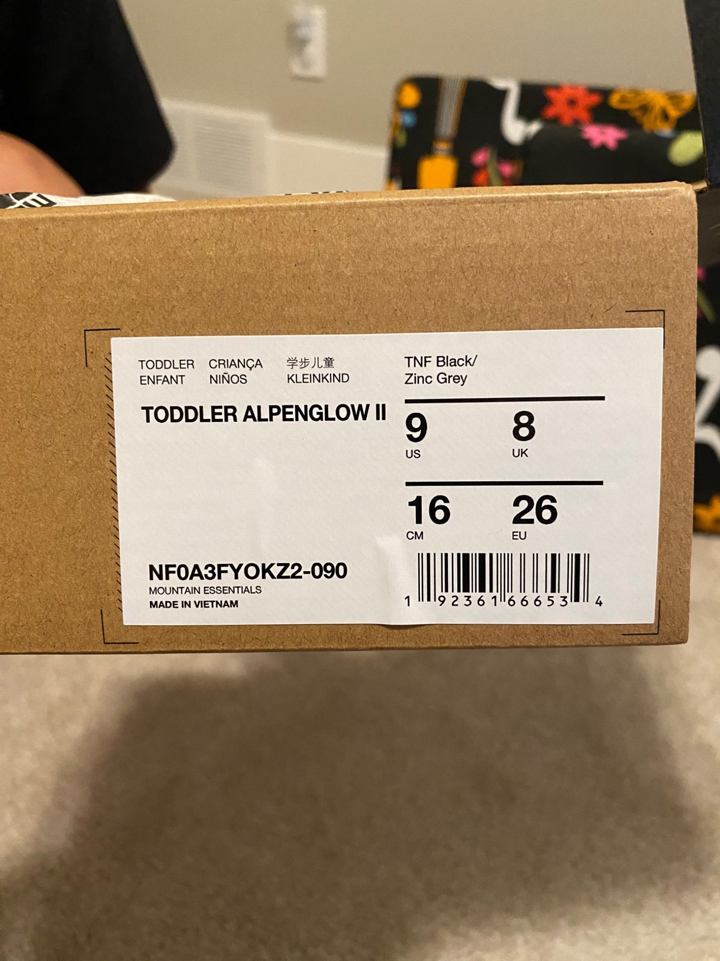 BRAND NEW North Face Toddler Alpenglow II Snow Boots size 9c, Shoes 9 (Toddler:2-4yr)