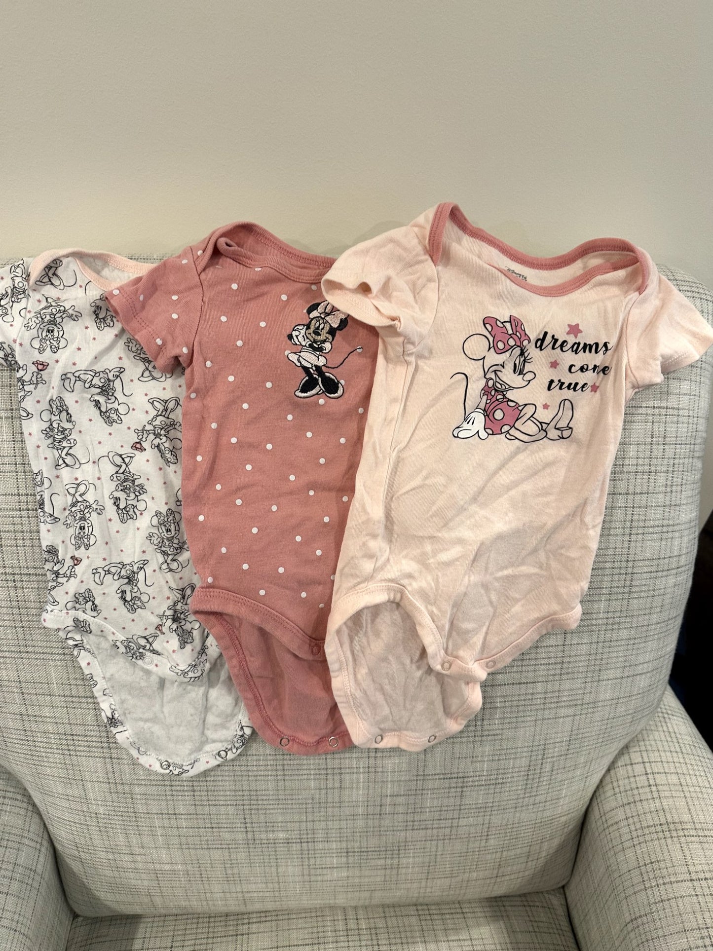 Minnie Mouse Bodysuits (3), Disney, 6-9M, Kids 9 Month (6-9M)