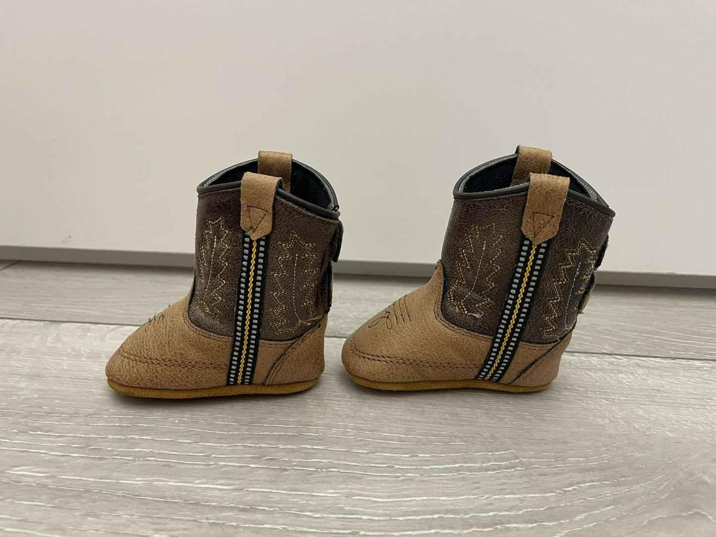 Old West Poppets Vintage Tan & Brown Baby Boots - Never Worn!, Shoes 1 (Baby: 0-12 mth)