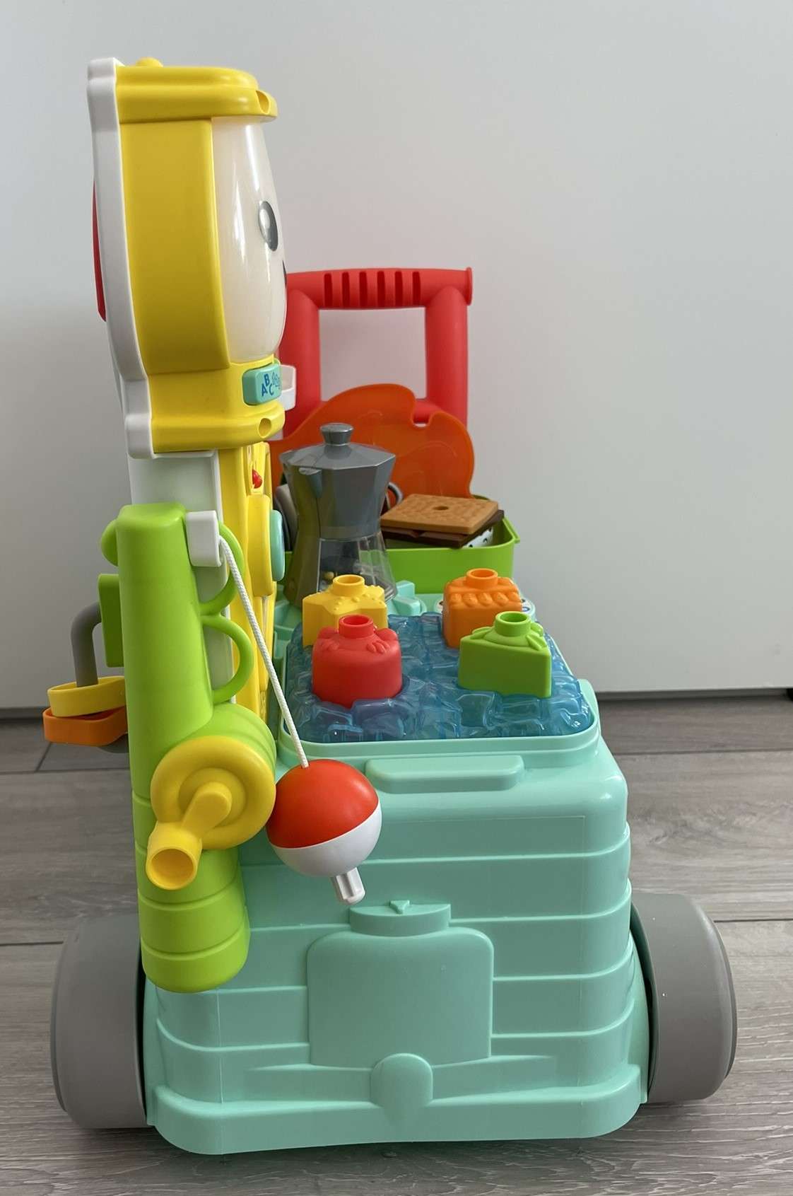 Fisher-Price Laugh & Learn 3-in-1 On-the-Go Camper