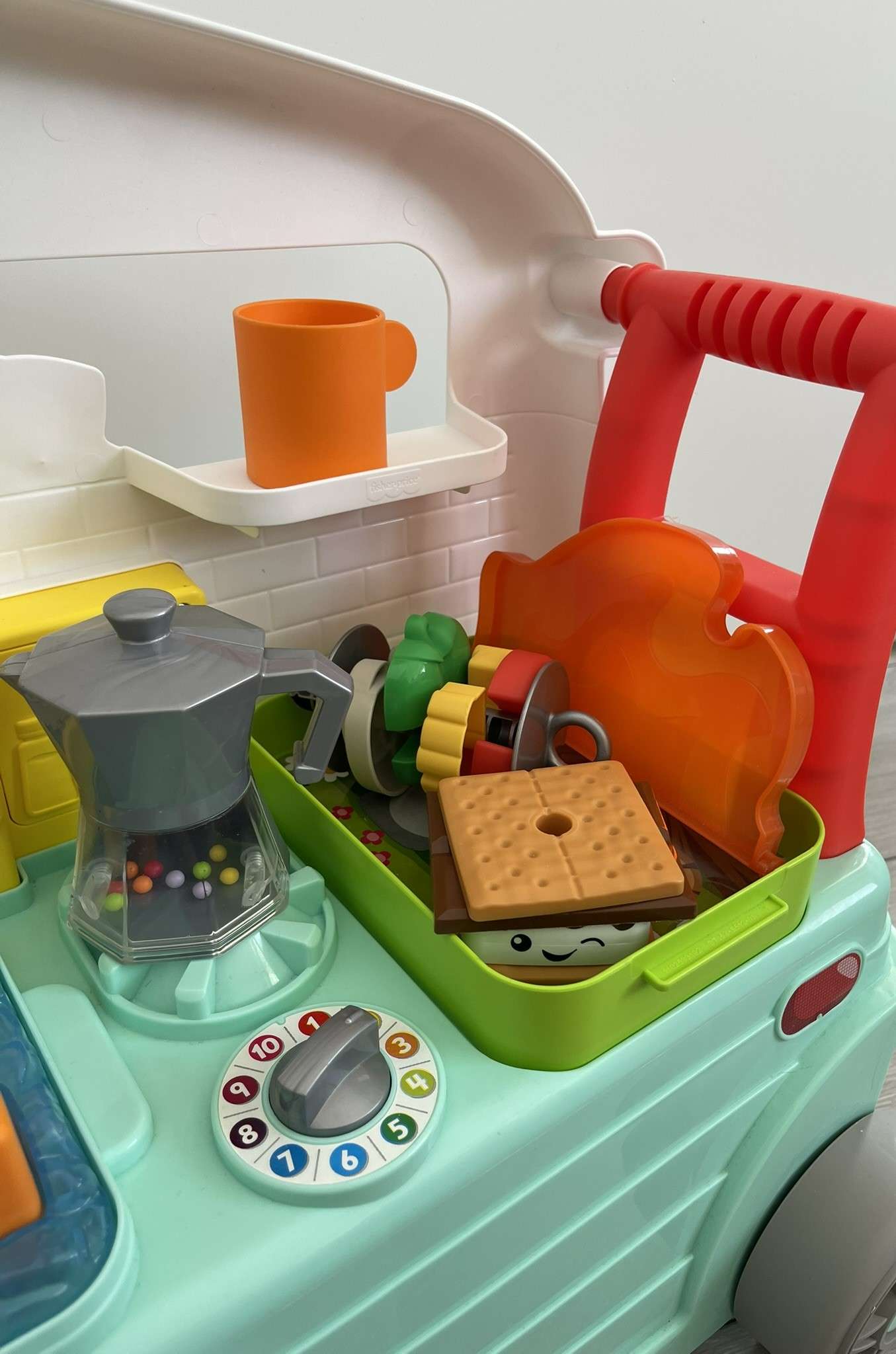 Fisher-Price Laugh & Learn 3-in-1 On-the-Go Camper